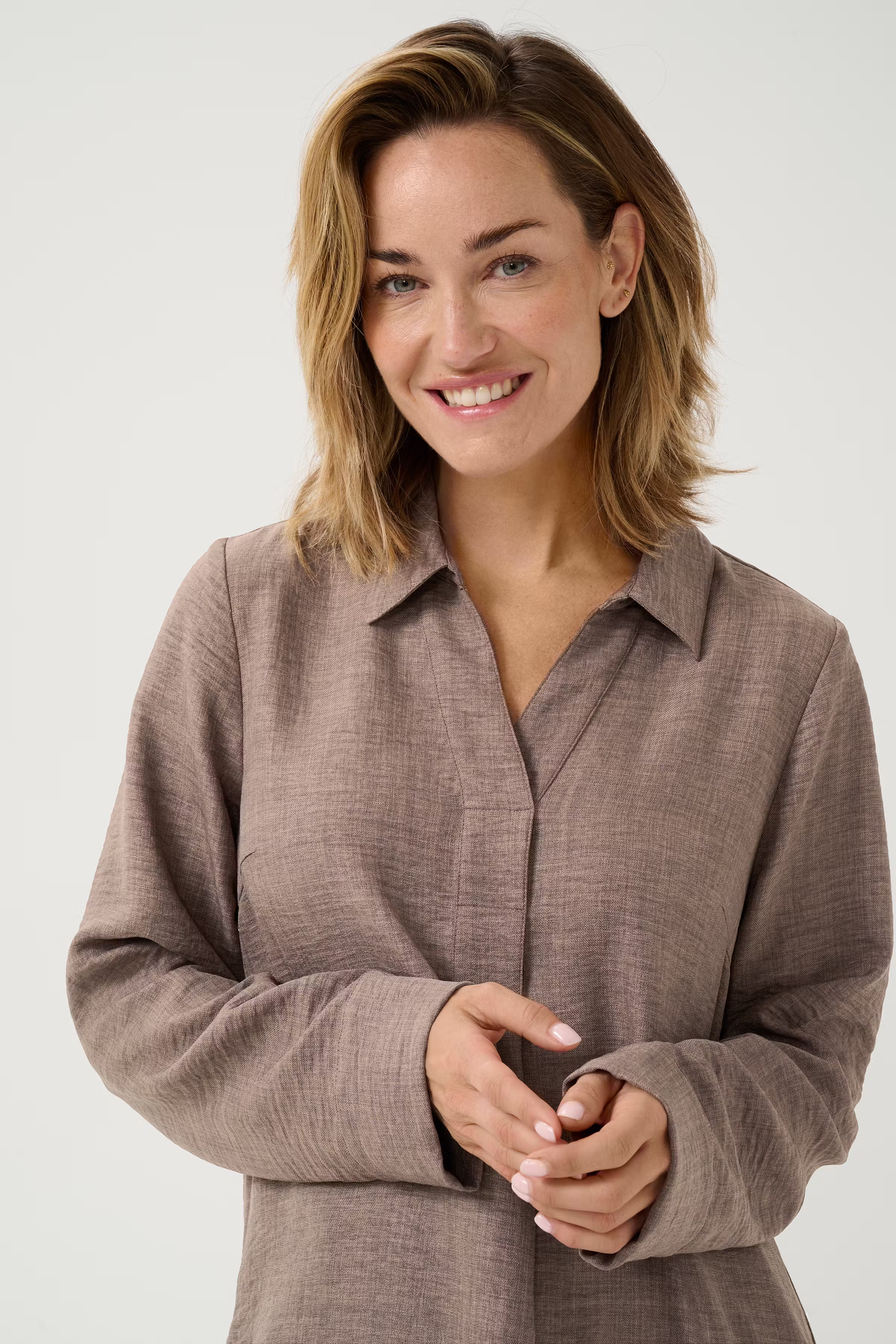 BPoda Tuniek LOOKBOOK DETAIL 10590802-107110B