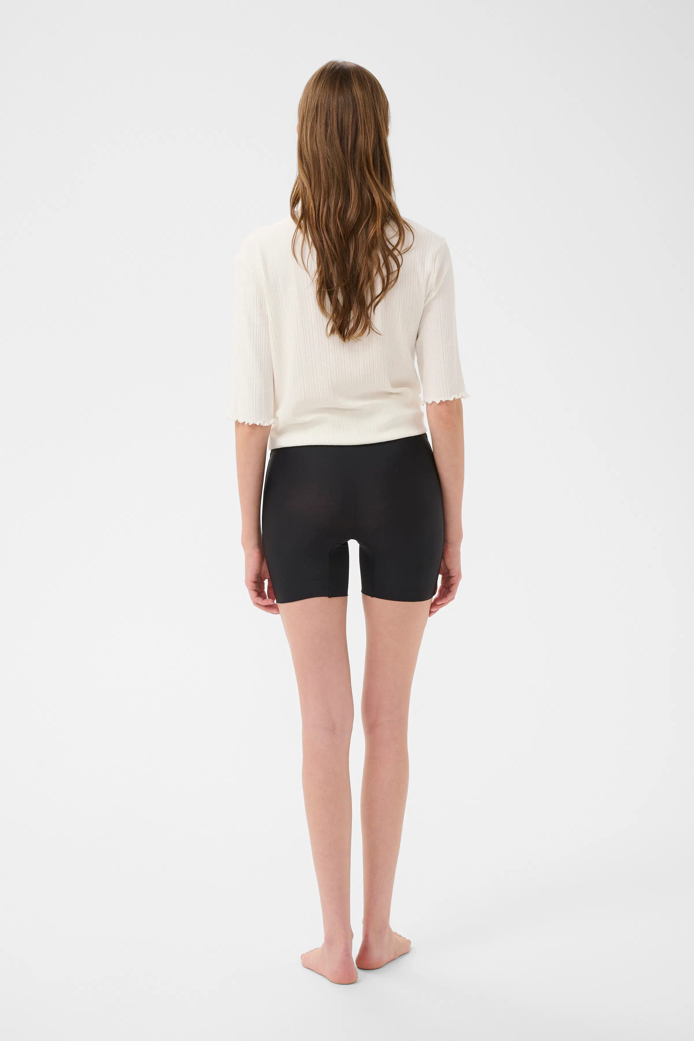 AiperKB Shorts LOOKBOOK BACK 10103077-194008