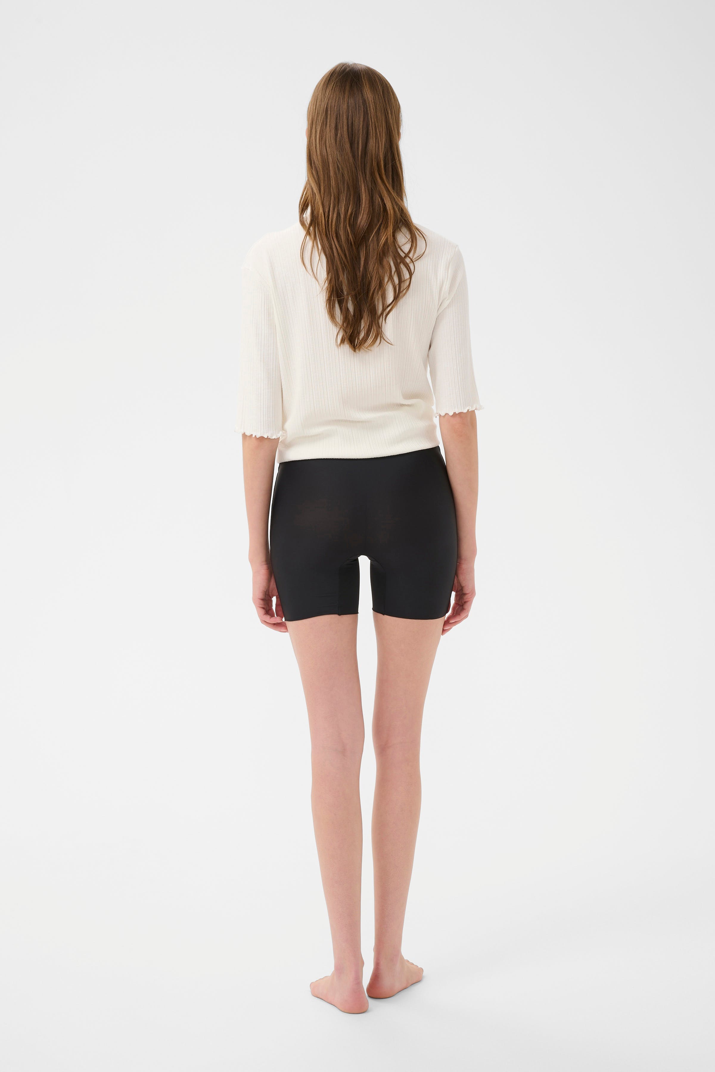 AiperKB Shorts LOOKBOOK BACK 10103077-194008