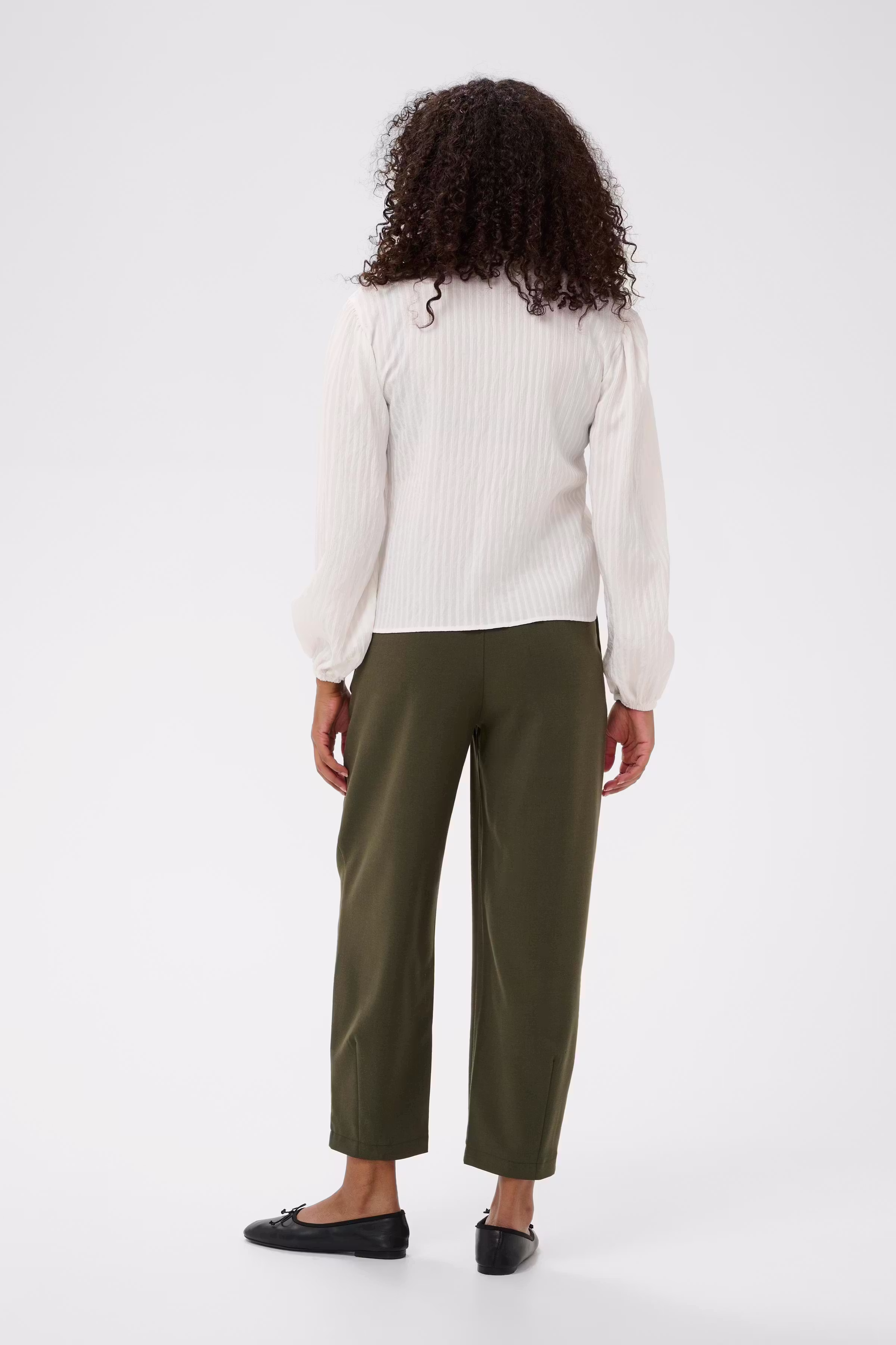 KAsuma Skjorte LOOKBOOK BACK 10511174-110602