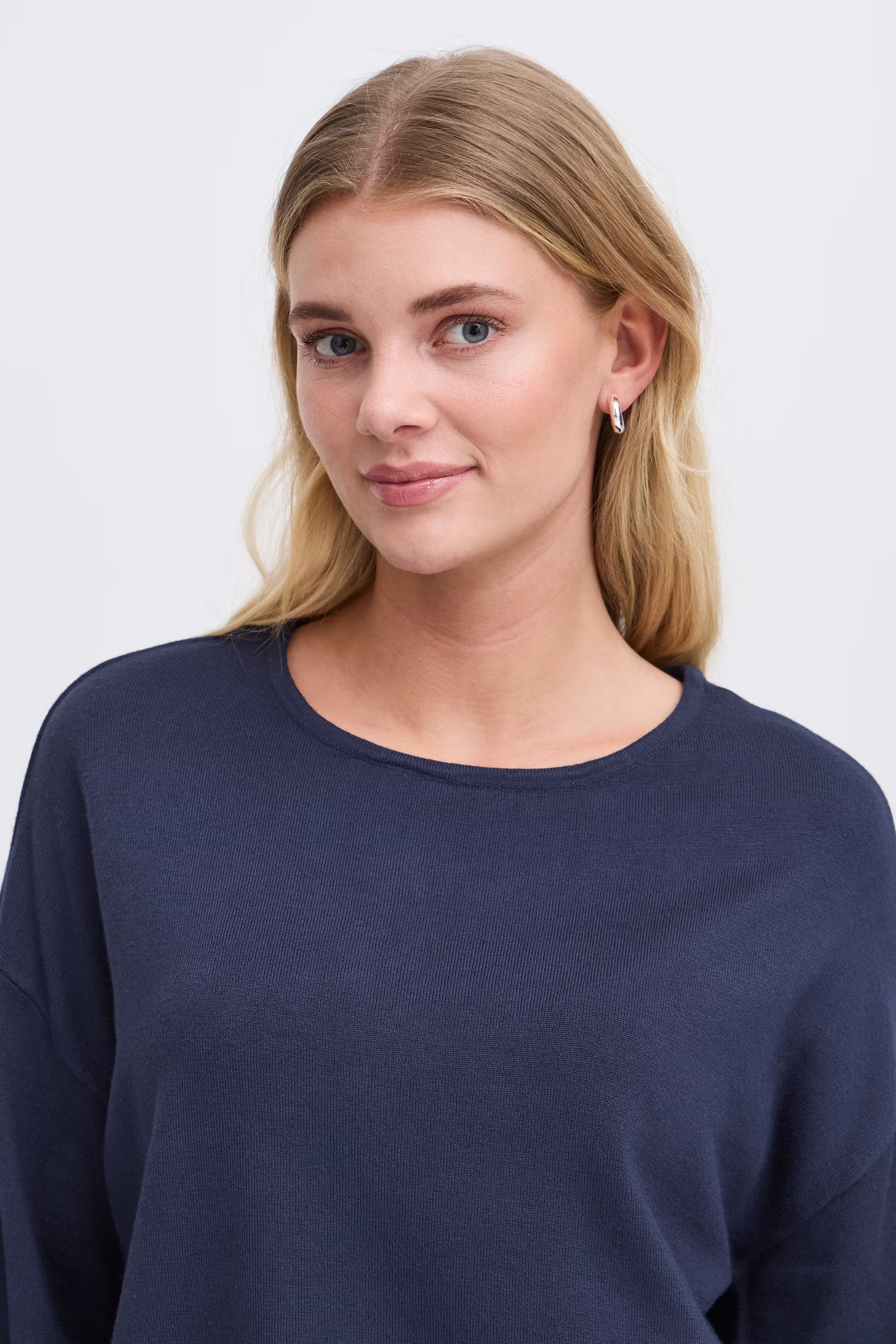 FRCLIA Pullover LOOKBOOK DETAIL 20615485-193923