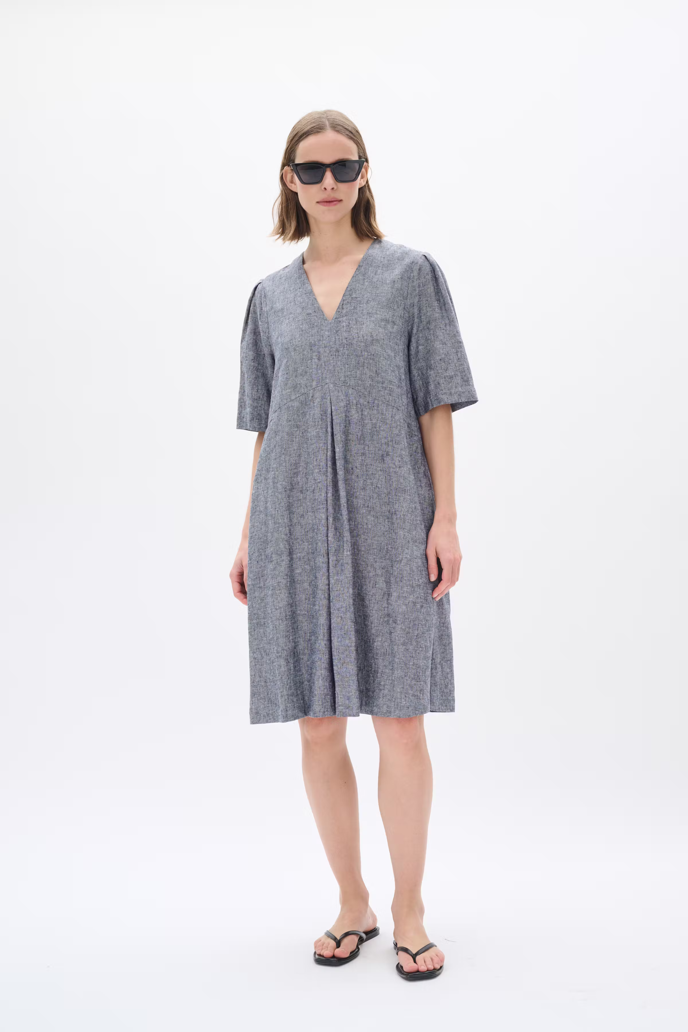 RimoneIW Leinen Kleid LOOKBOOK FRONT 30110365-302004