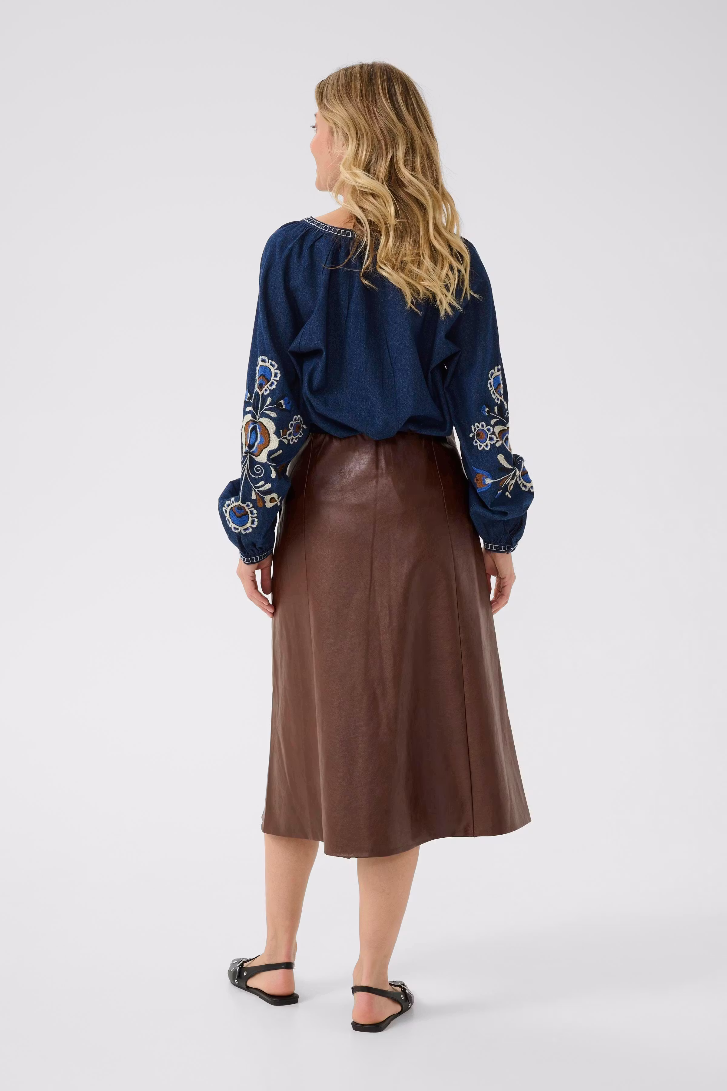 CRPaloma Skirt LOOKBOOK BACK 10614242-108276