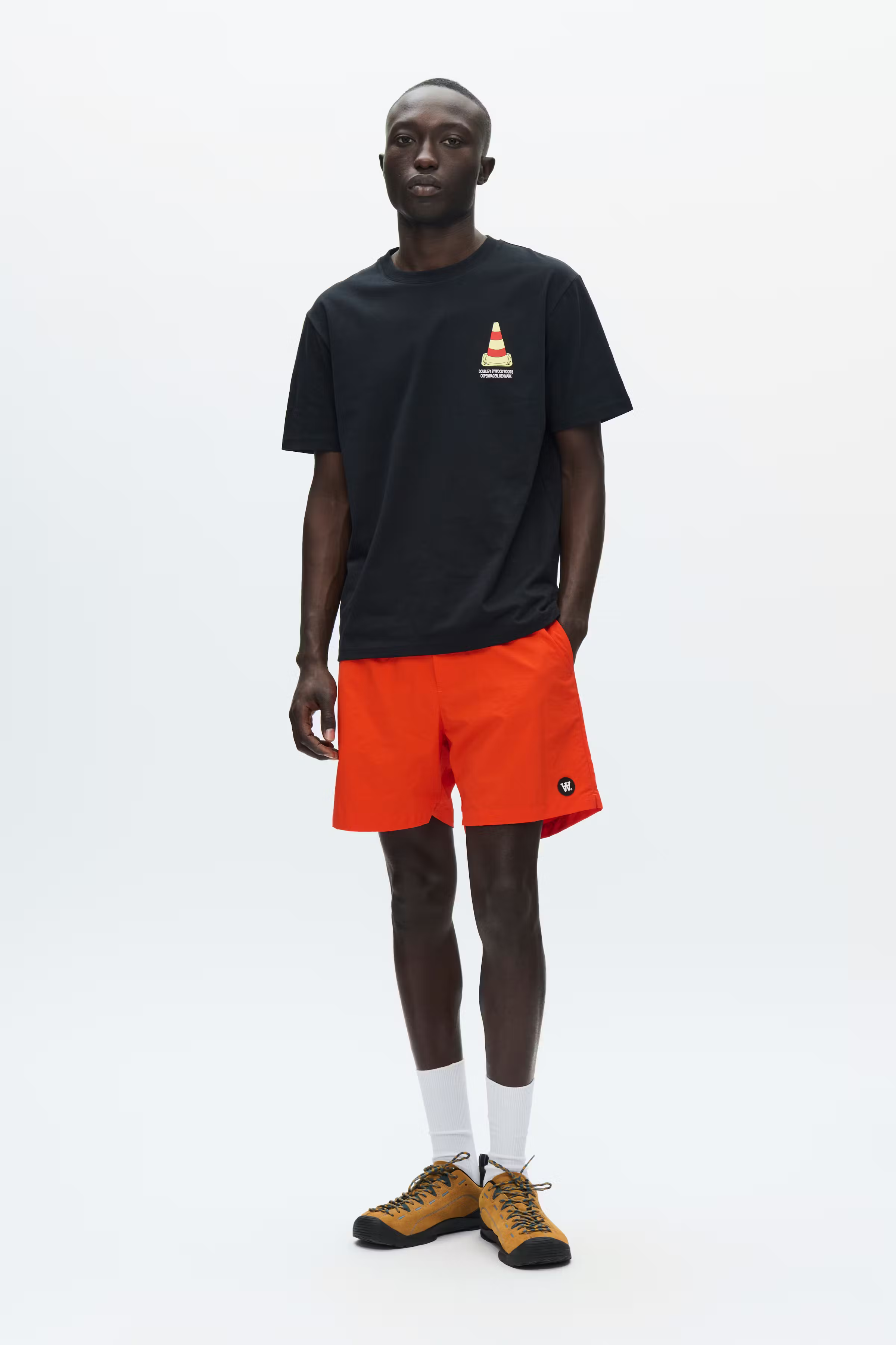 WWAce T-shirt cone LOOKBOOK FRONT 30251985-303700