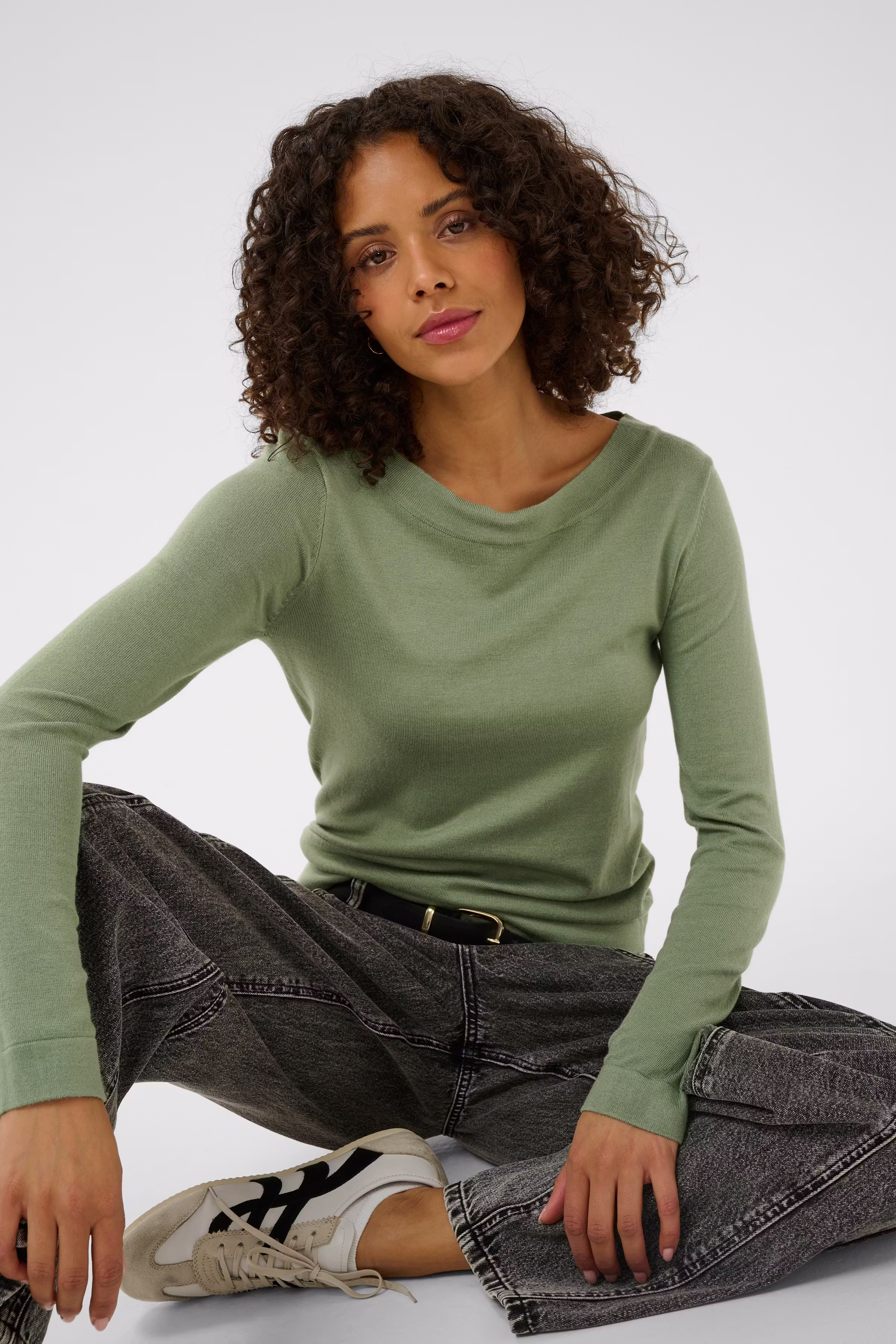 KAlizza Pullover LOOKBOOK BACK 10510844-176212