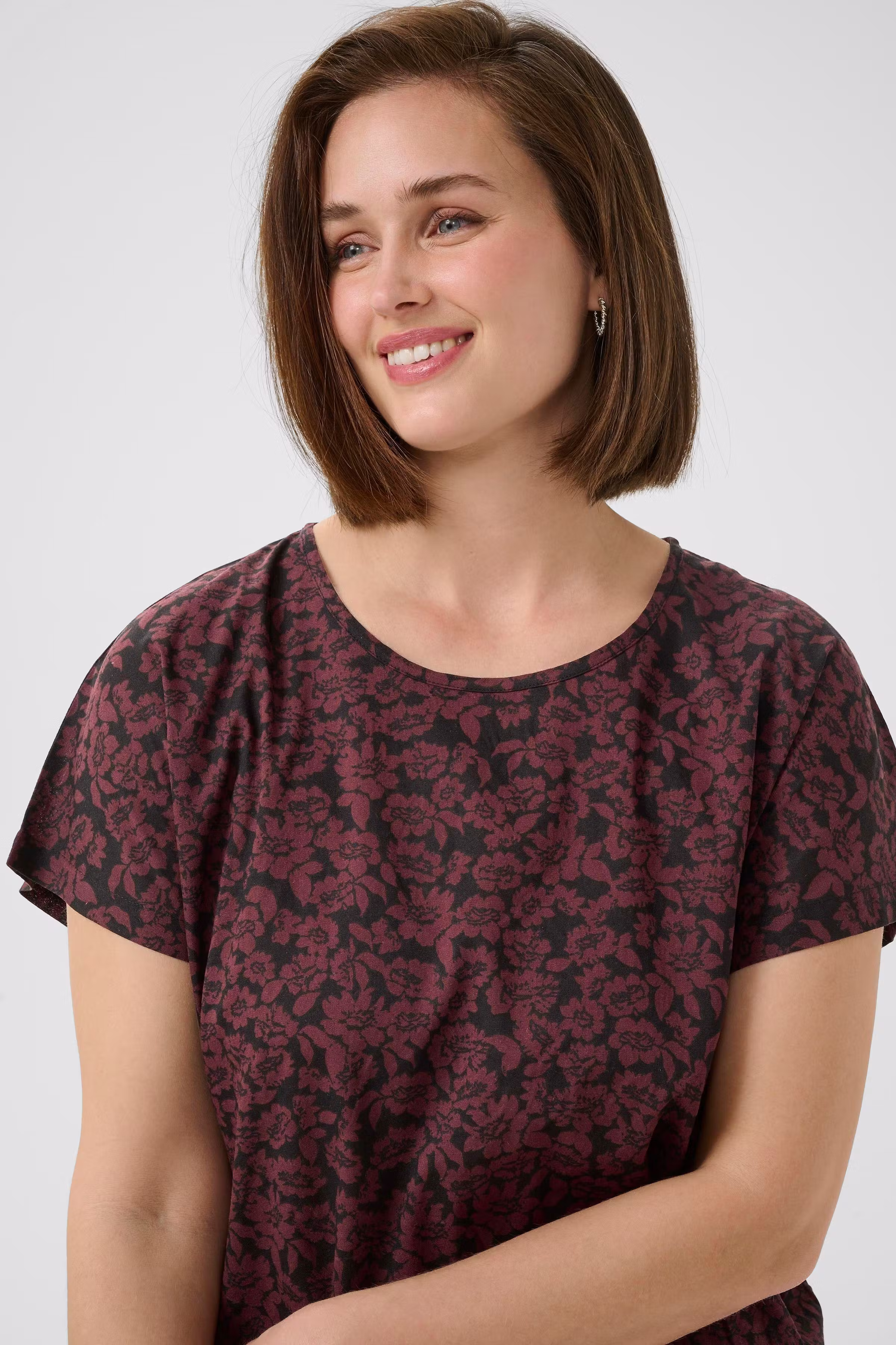 KAbeathe Top LOOKBOOK DETAIL 10508896-107734