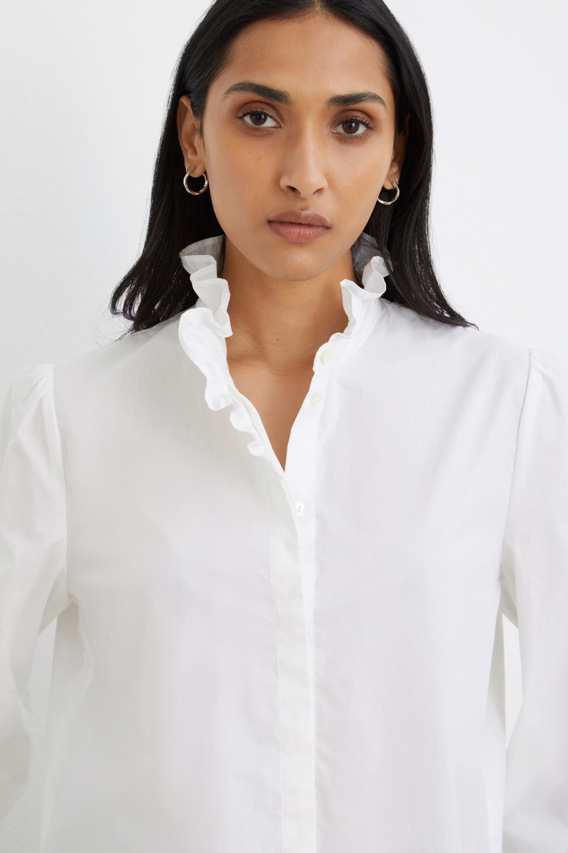 ESTELLE Blouse LOOKBOOK FRONT 30600269-WH001