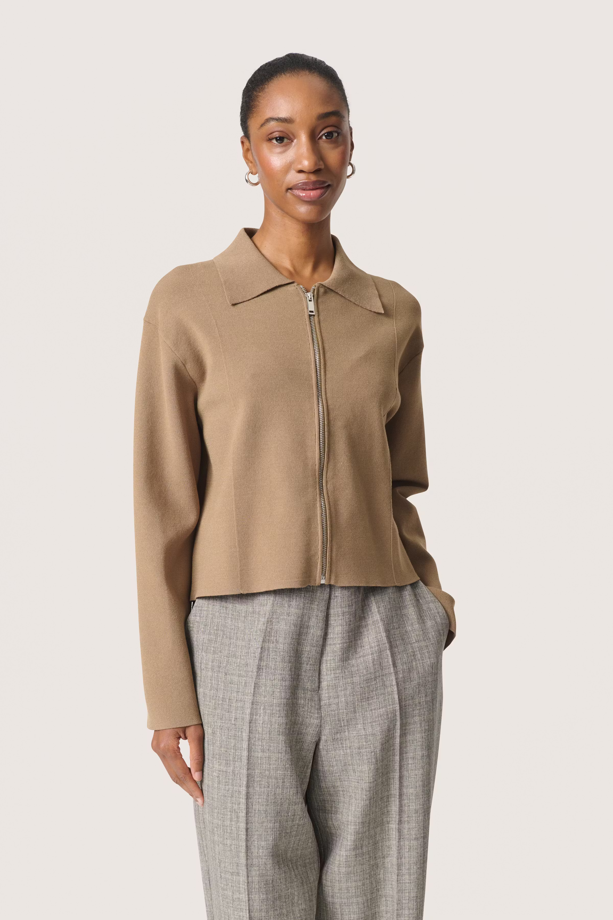 SLLidya Cardigan LOOKBOOK FRONT 30408035-171019