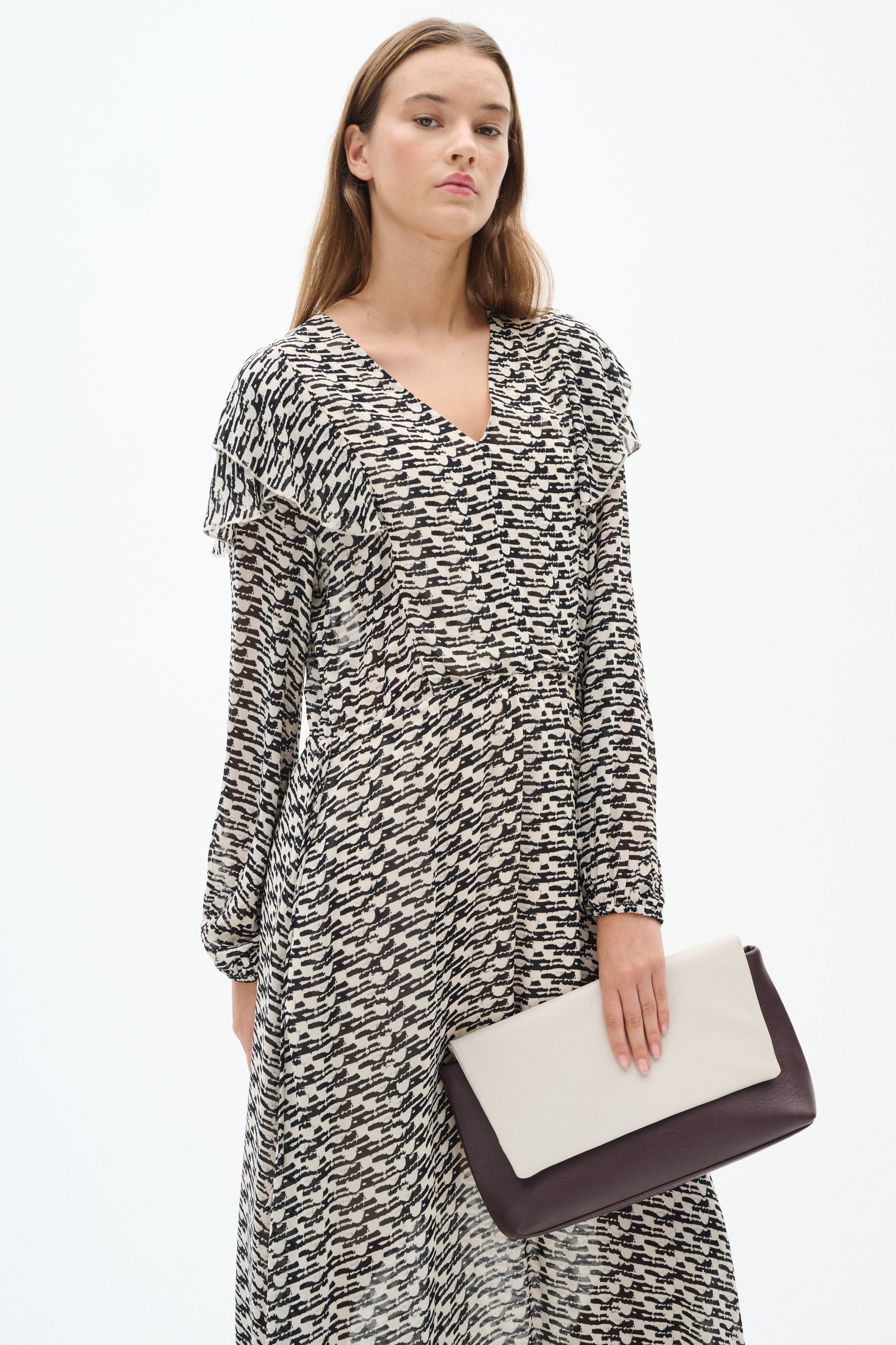 CessieIW Dress LOOKBOOK FRONT 30110249-303575