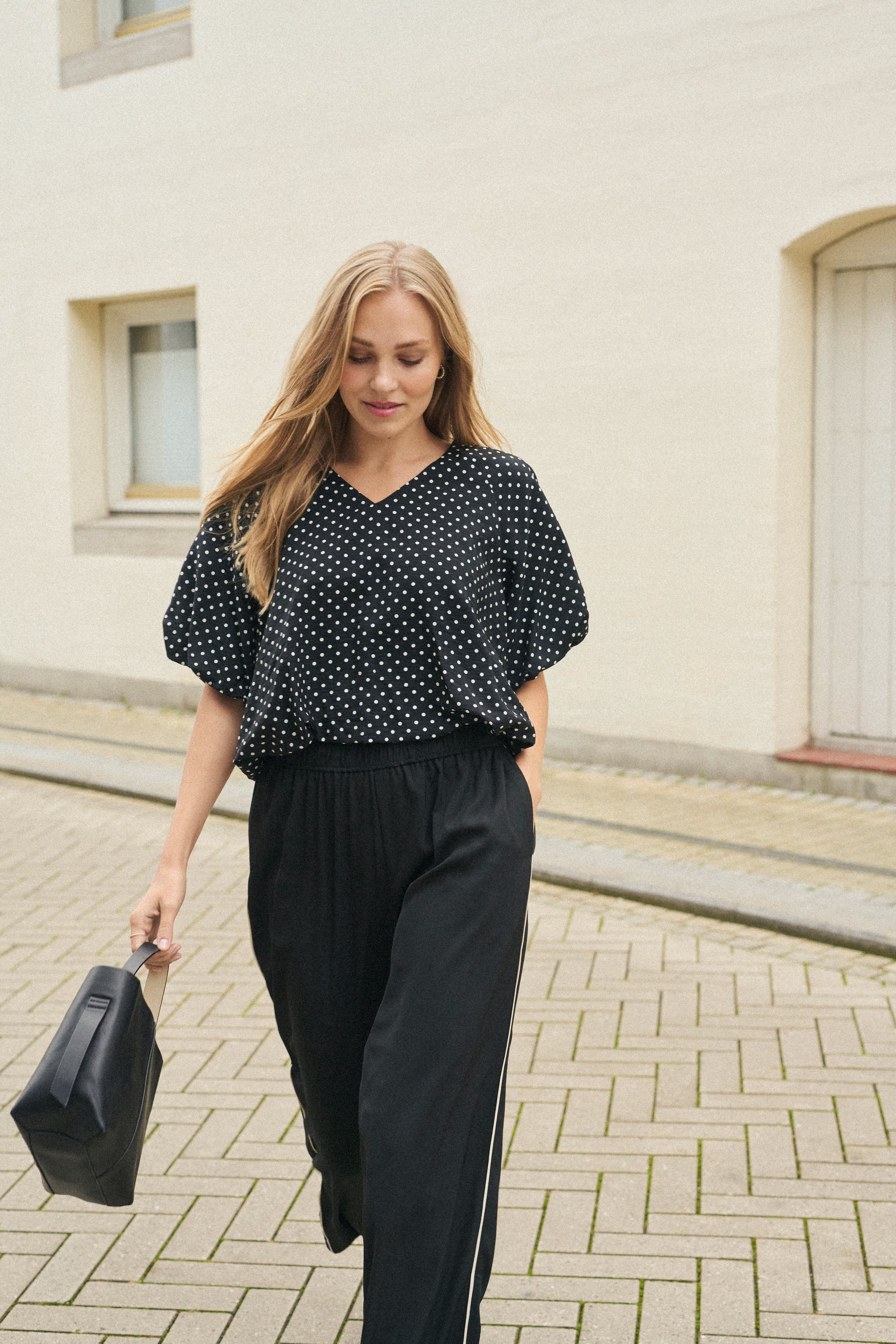 KAtessa Bukser LOCATION NONE 10510245-100121