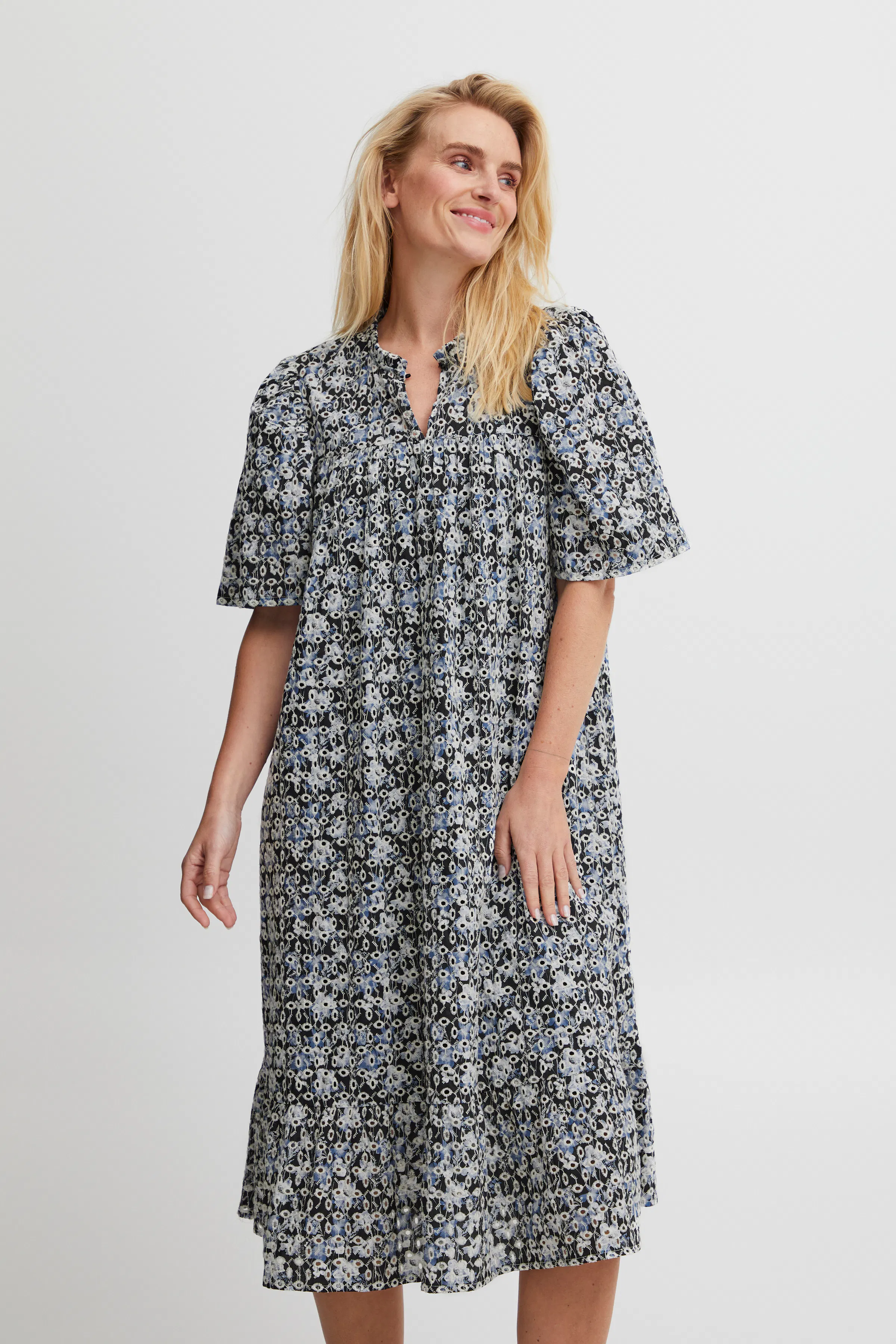 PZMIRANDA Klänning LOOKBOOK FRONT 50207345-200143