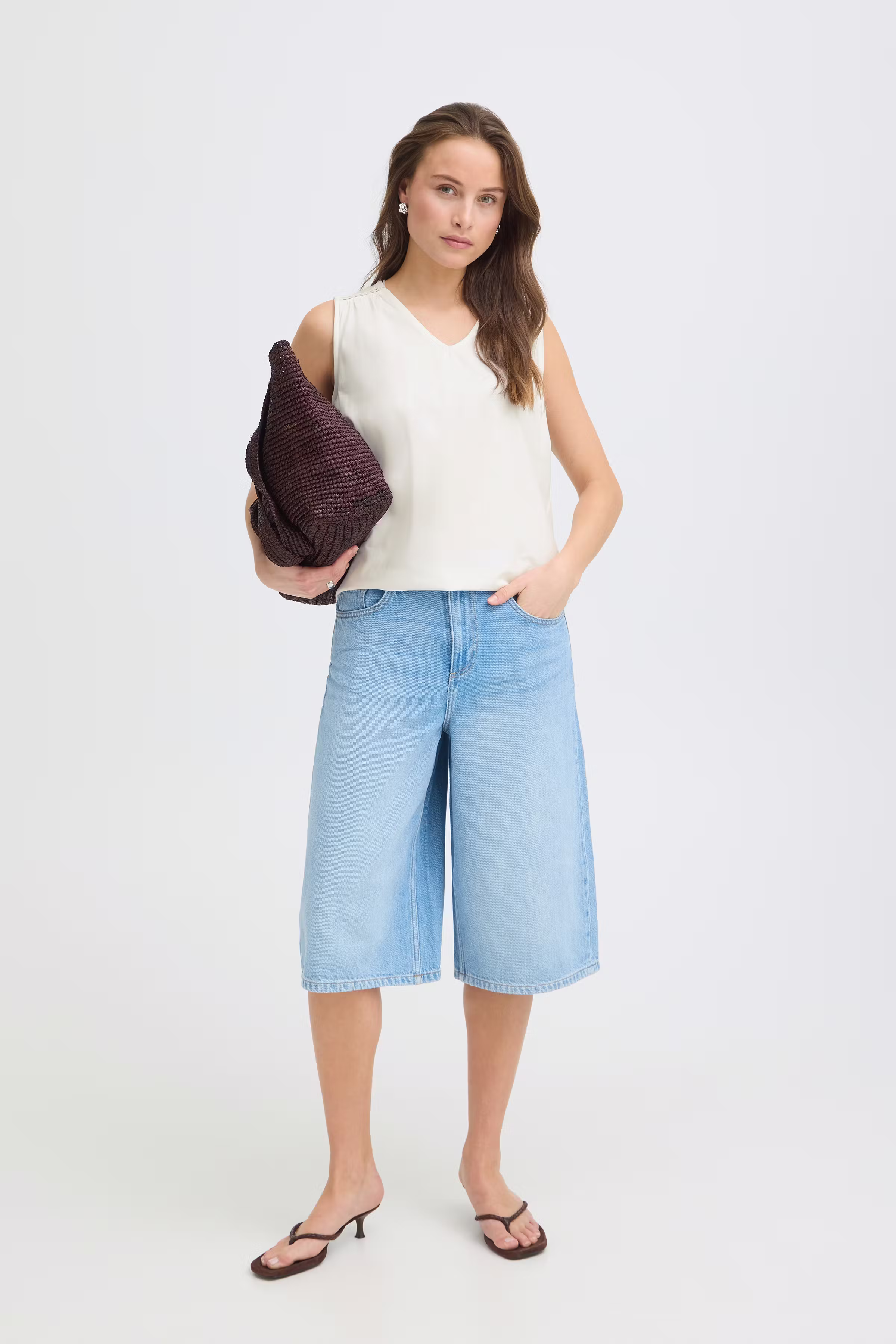 BYPANDINNA T-shirt LOOKBOOK FRONT 20819040-114300