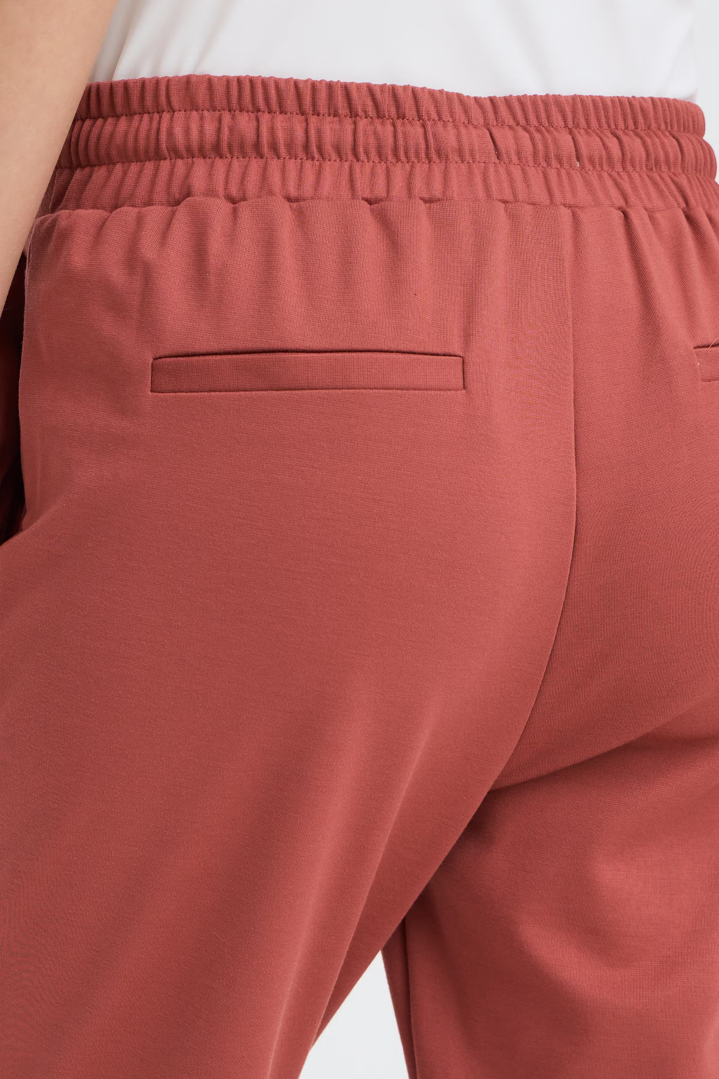 IHKATE Trousers LOOKBOOK DETAIL 20104757-191533