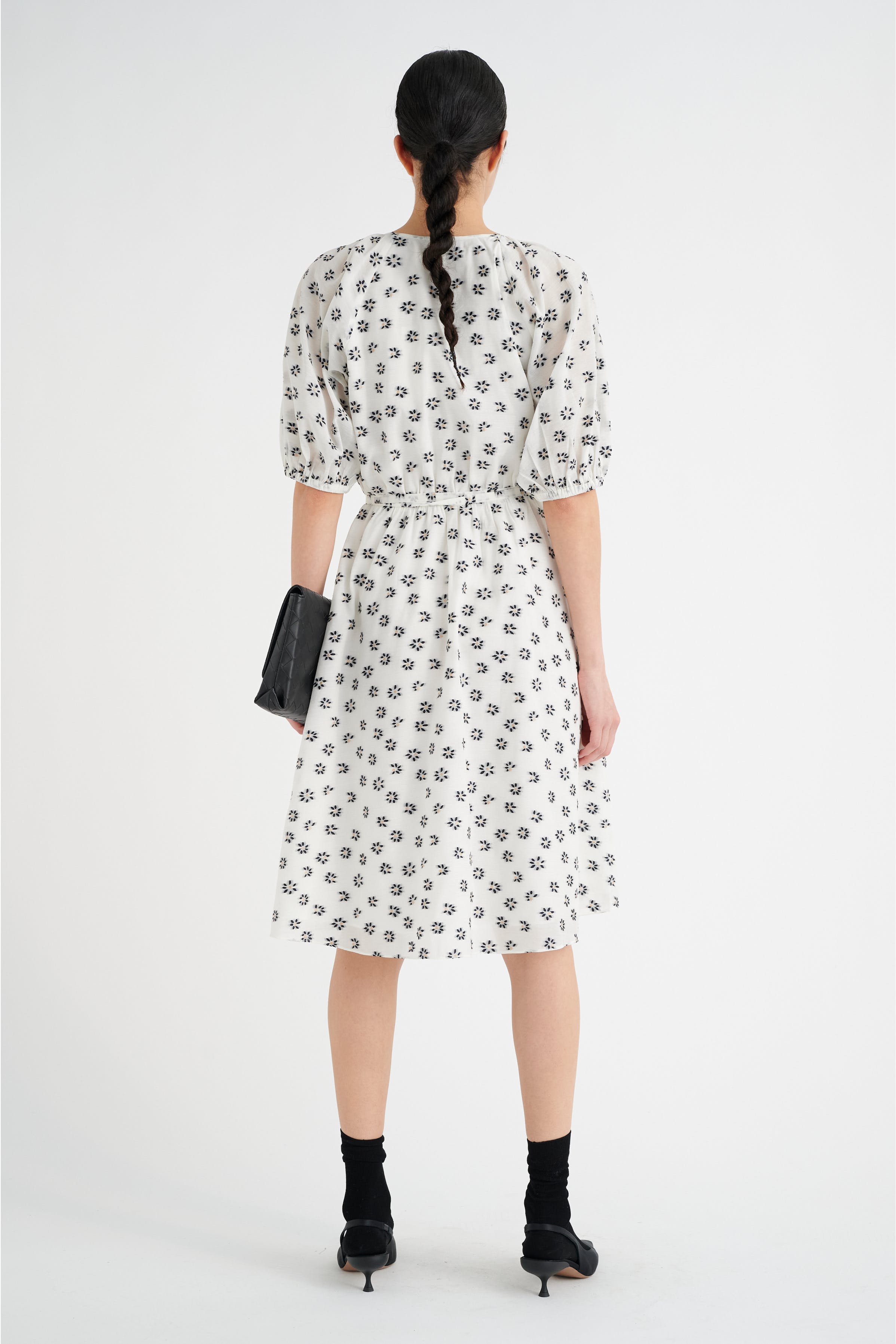 ValenskaIW Jurk LOOKBOOK BACK 30107227-110701