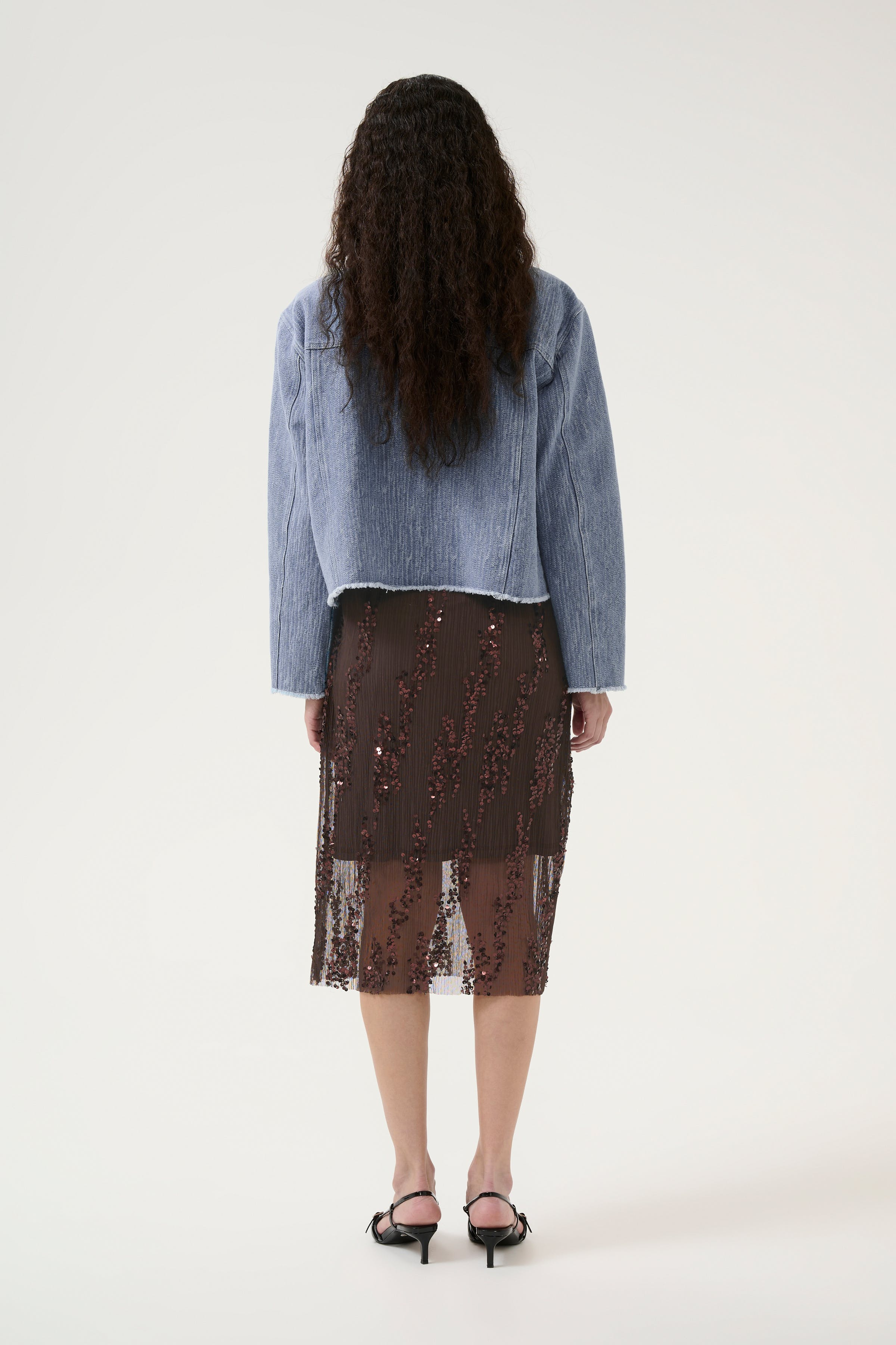 KBUdele Rok LOOKBOOK BACK 10105430-181017