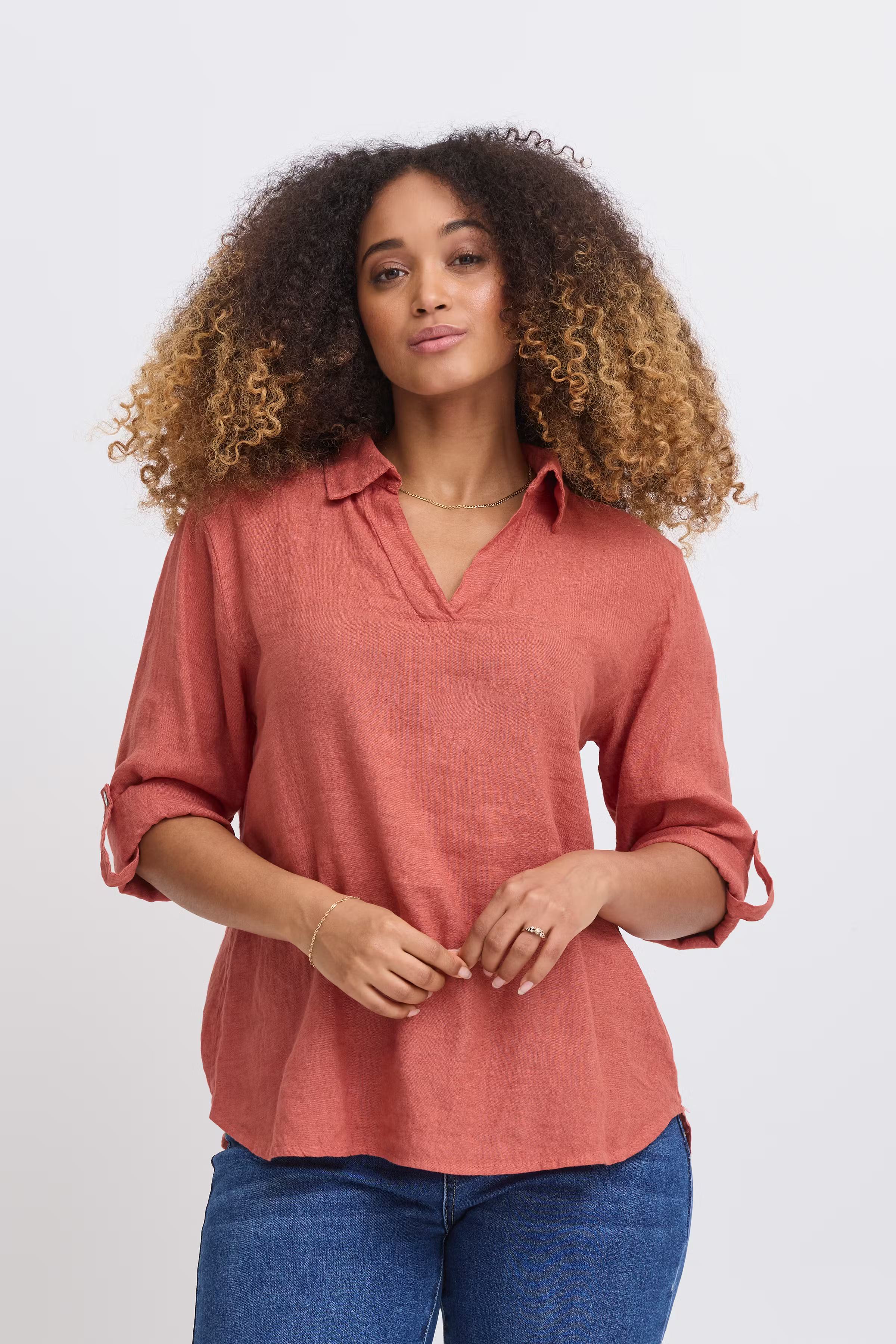 SBFONTANELLE Bluse LOOKBOOK FRONT 22100888-181443