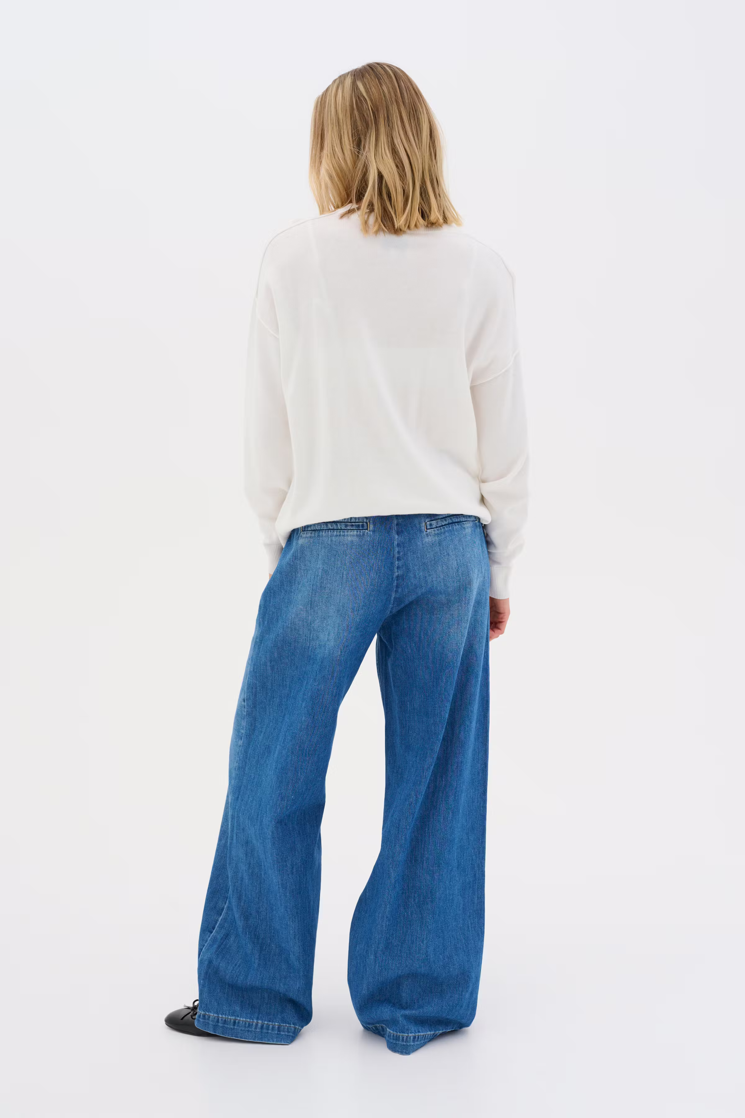 MaloMW Wide bukser LOOKBOOK BACK 10704346-100055