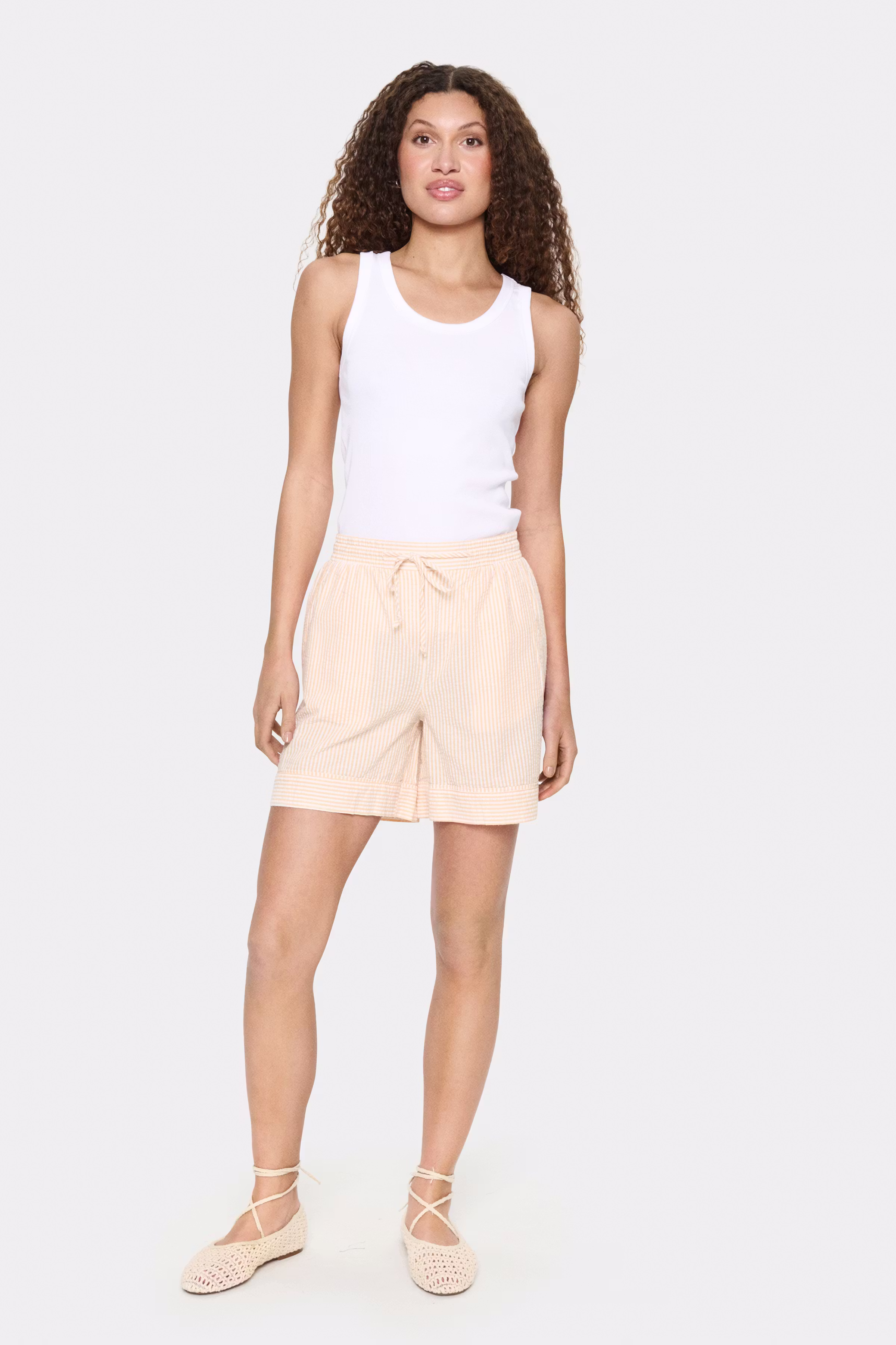 KiraSZ Shorts LOOKBOOK FRONT 30514020-141133