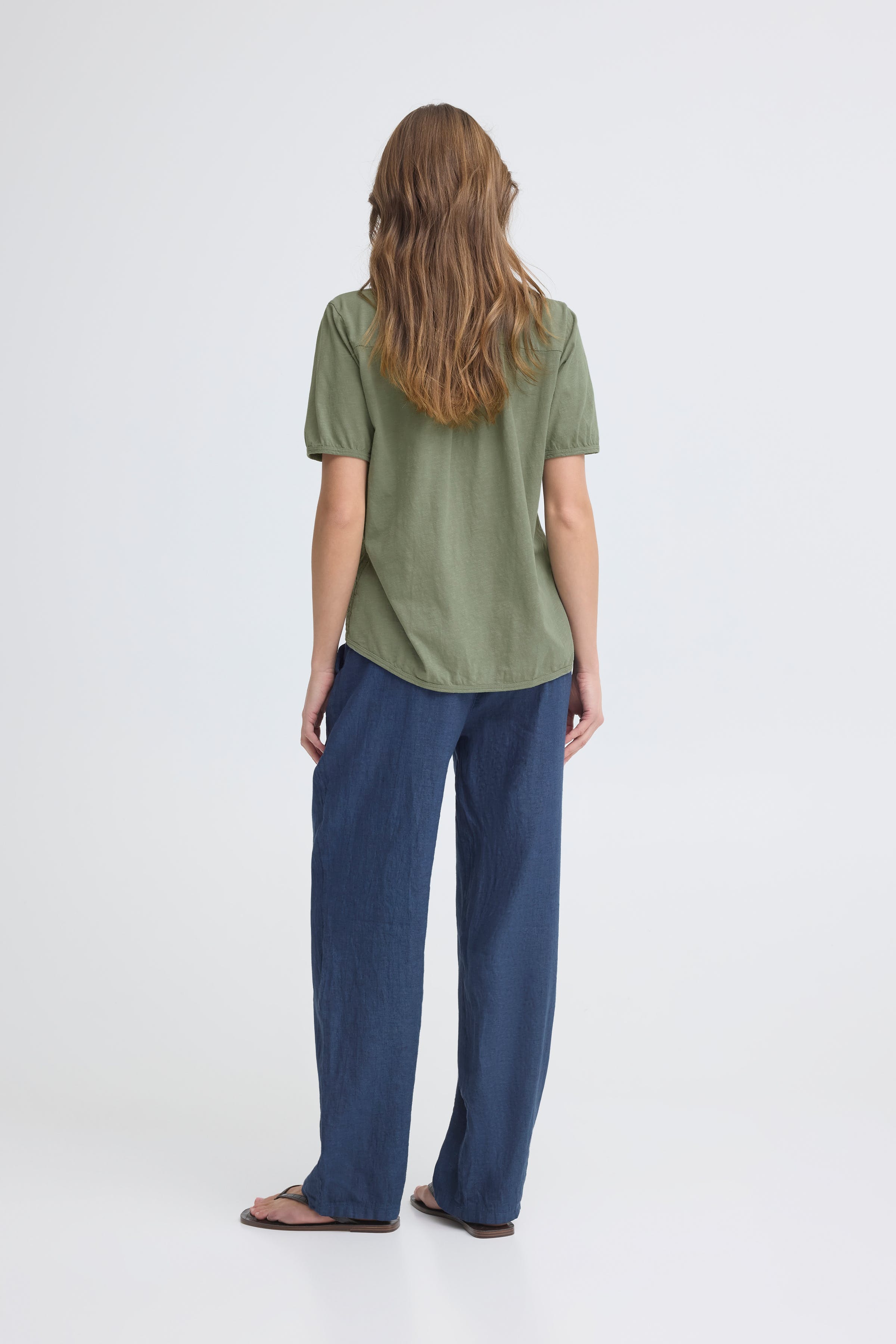 SBALEXA T-shirt LOOKBOOK BACK 22101169-180515