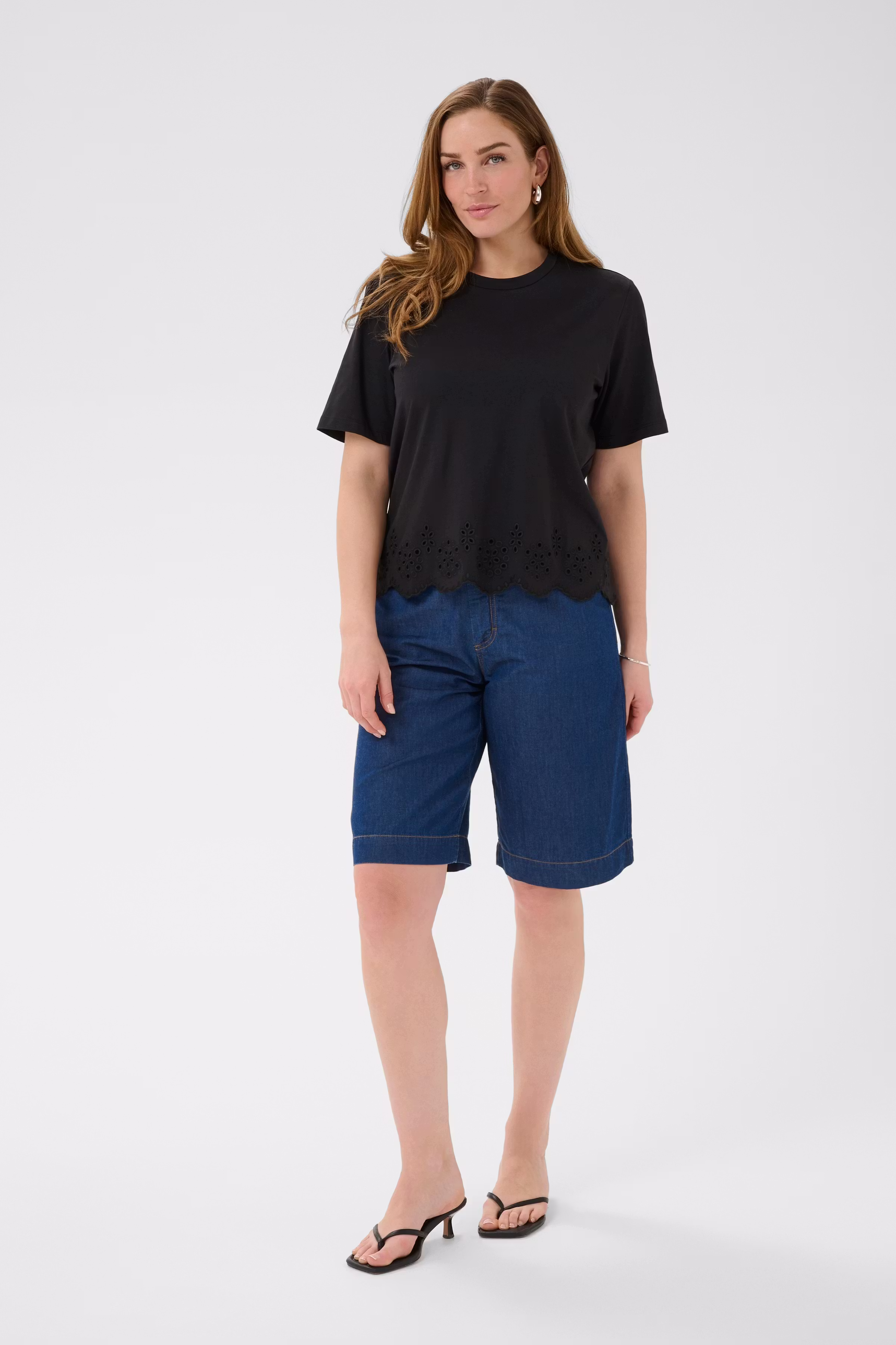 BPrikka T-shirt LOOKBOOK FRONT 40200167-100121