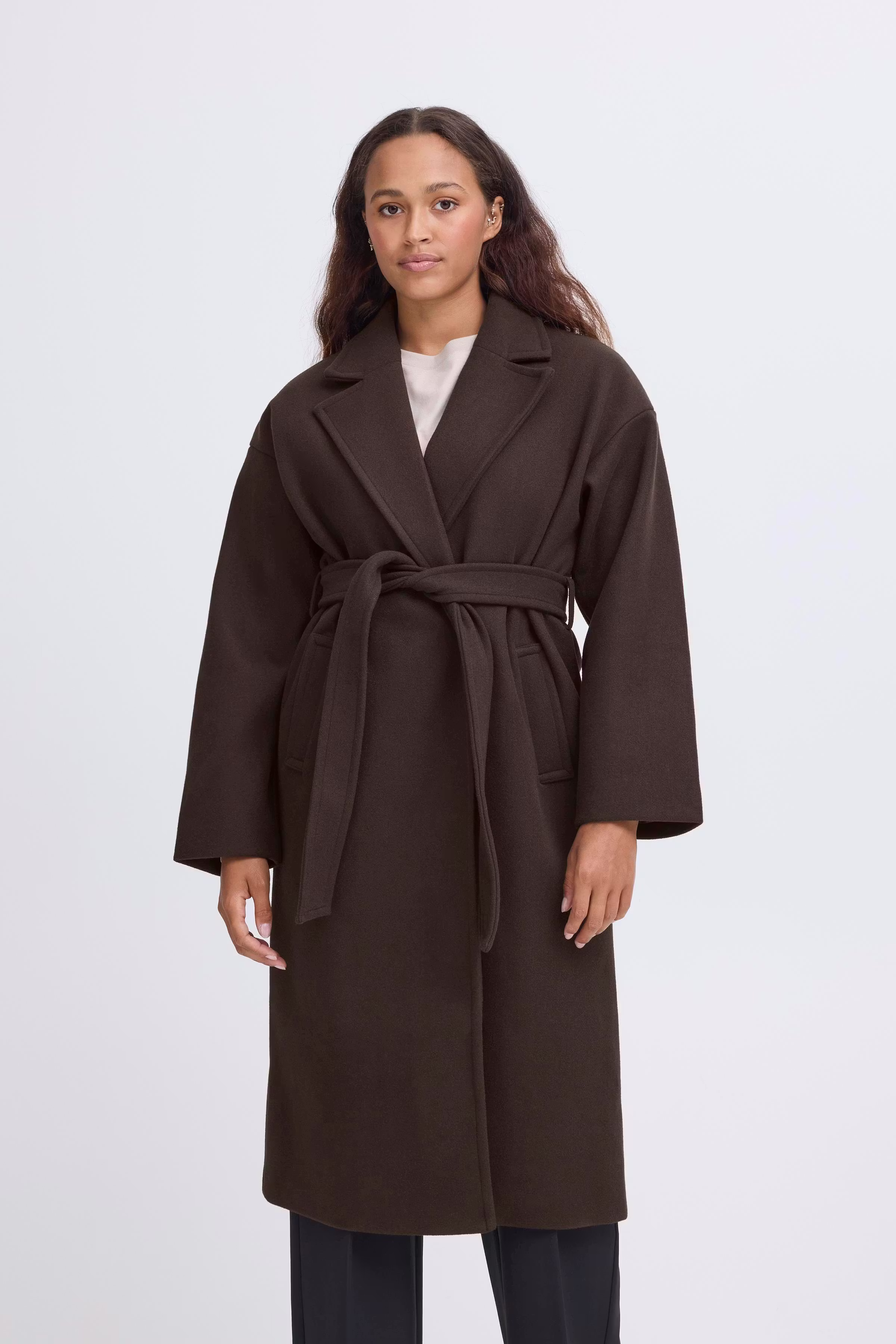 IHJANNET Yttertøy LOOKBOOK FRONT 20123144-191109