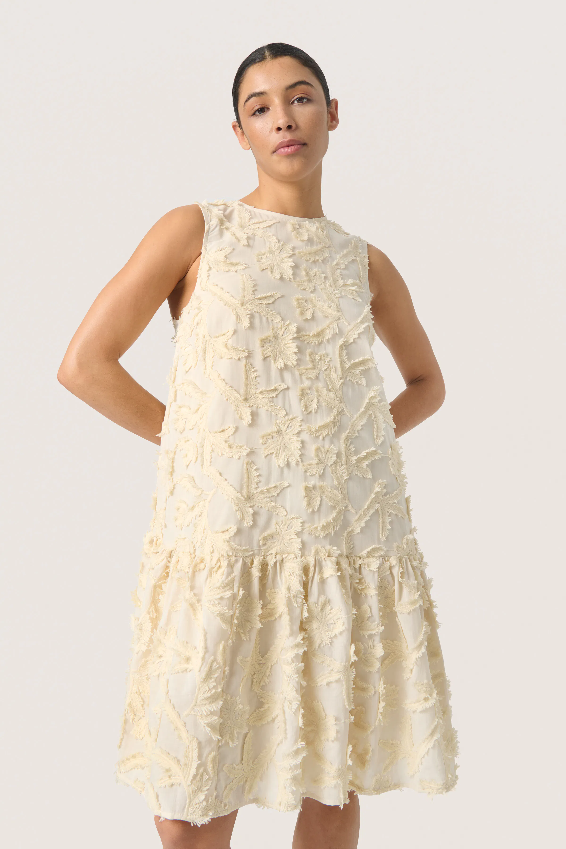 SLLucia Dress LOOKBOOK FRONT 30407439-110701