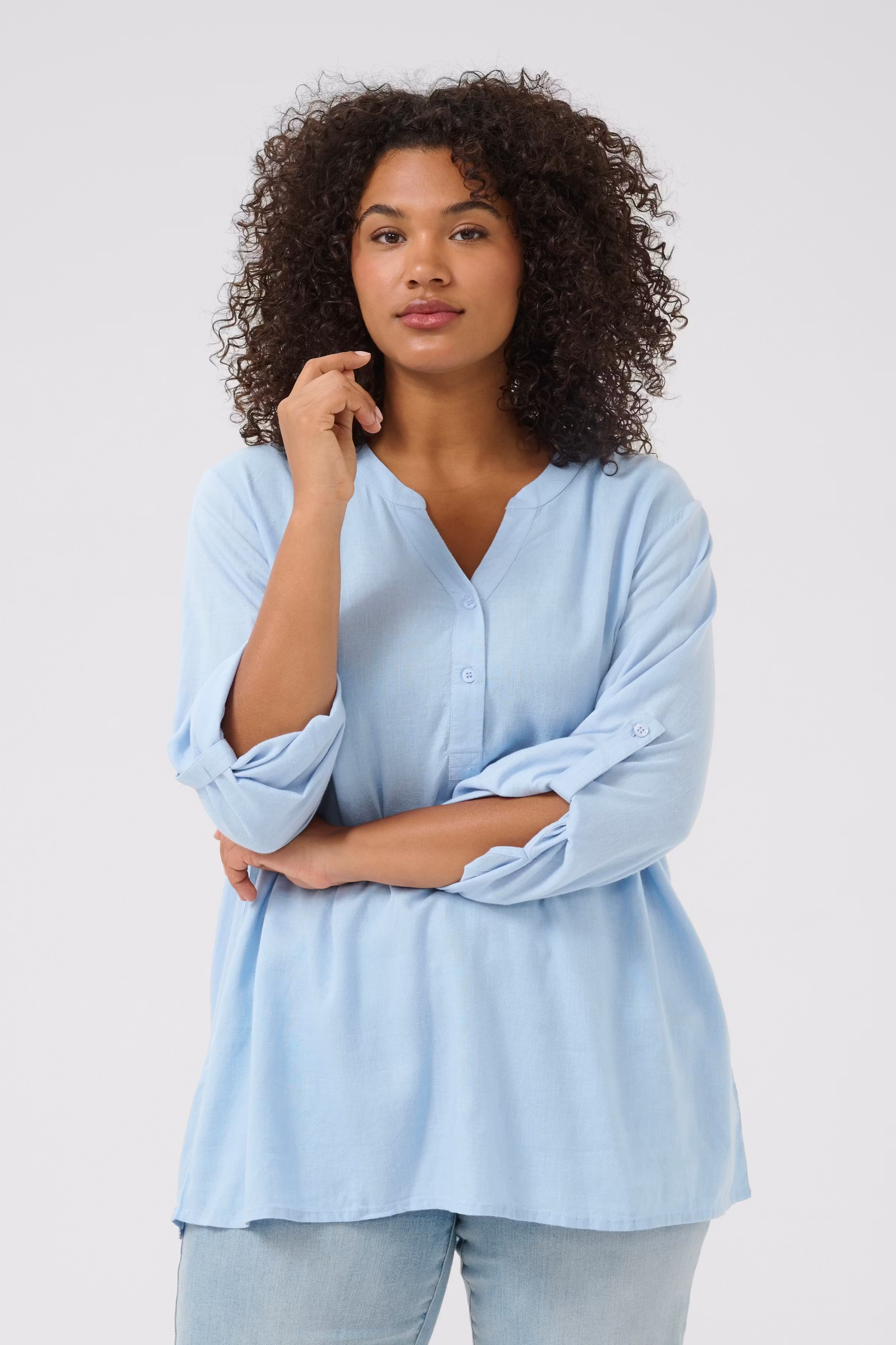KCmille Linen Blouse LOOKBOOK FRONT 10582215-164016