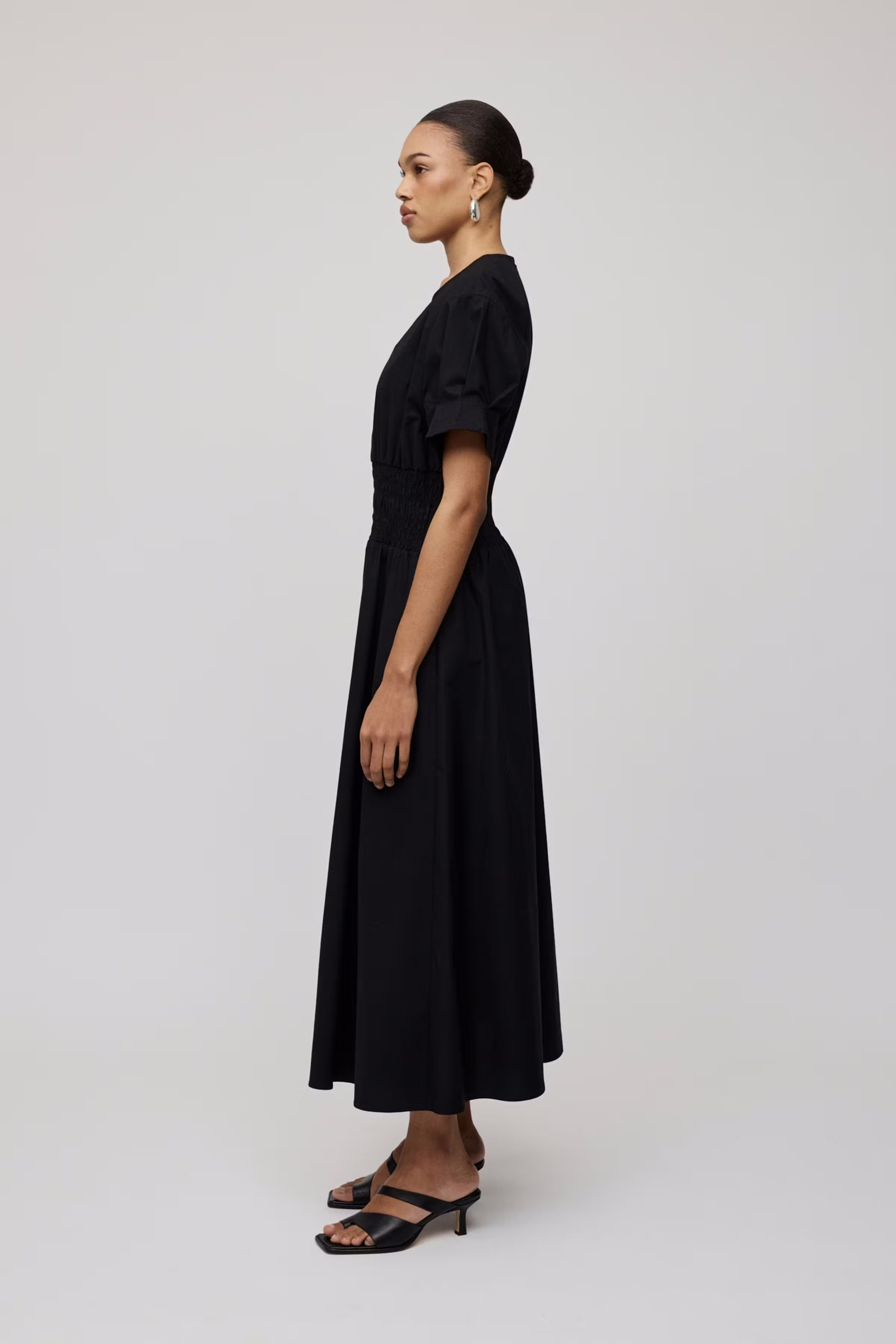 MARYTHA Kleid LOOKBOOK FRONT 30700024-BK999