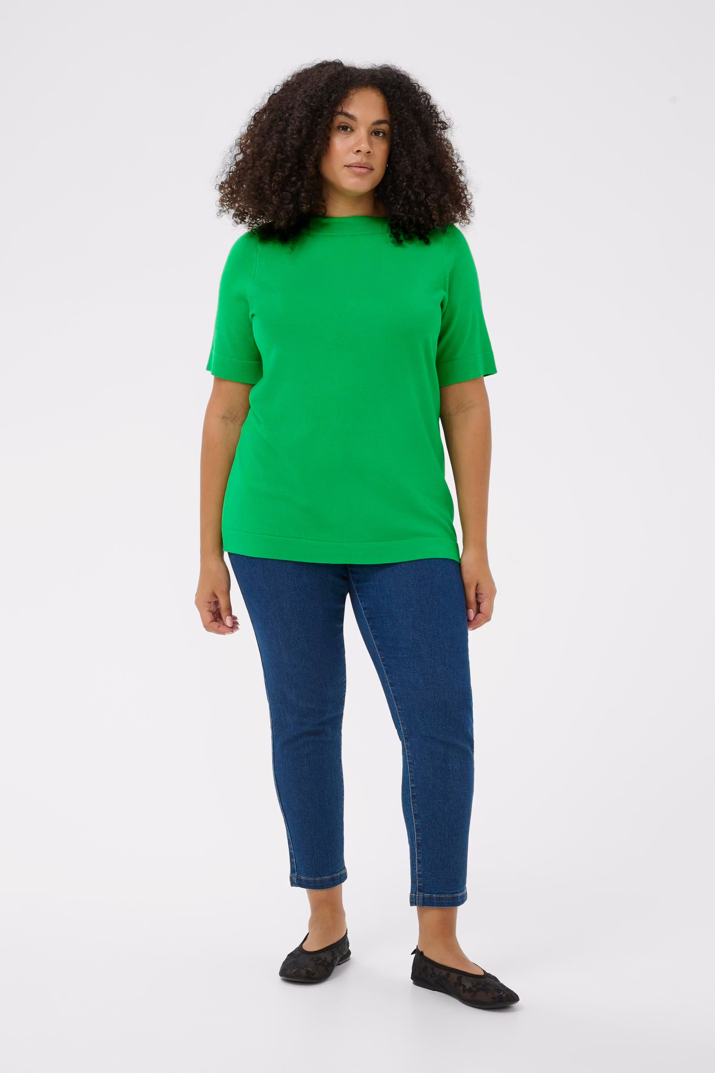 KClizzy Pullover LOOKBOOK FRONT 10583485-155534