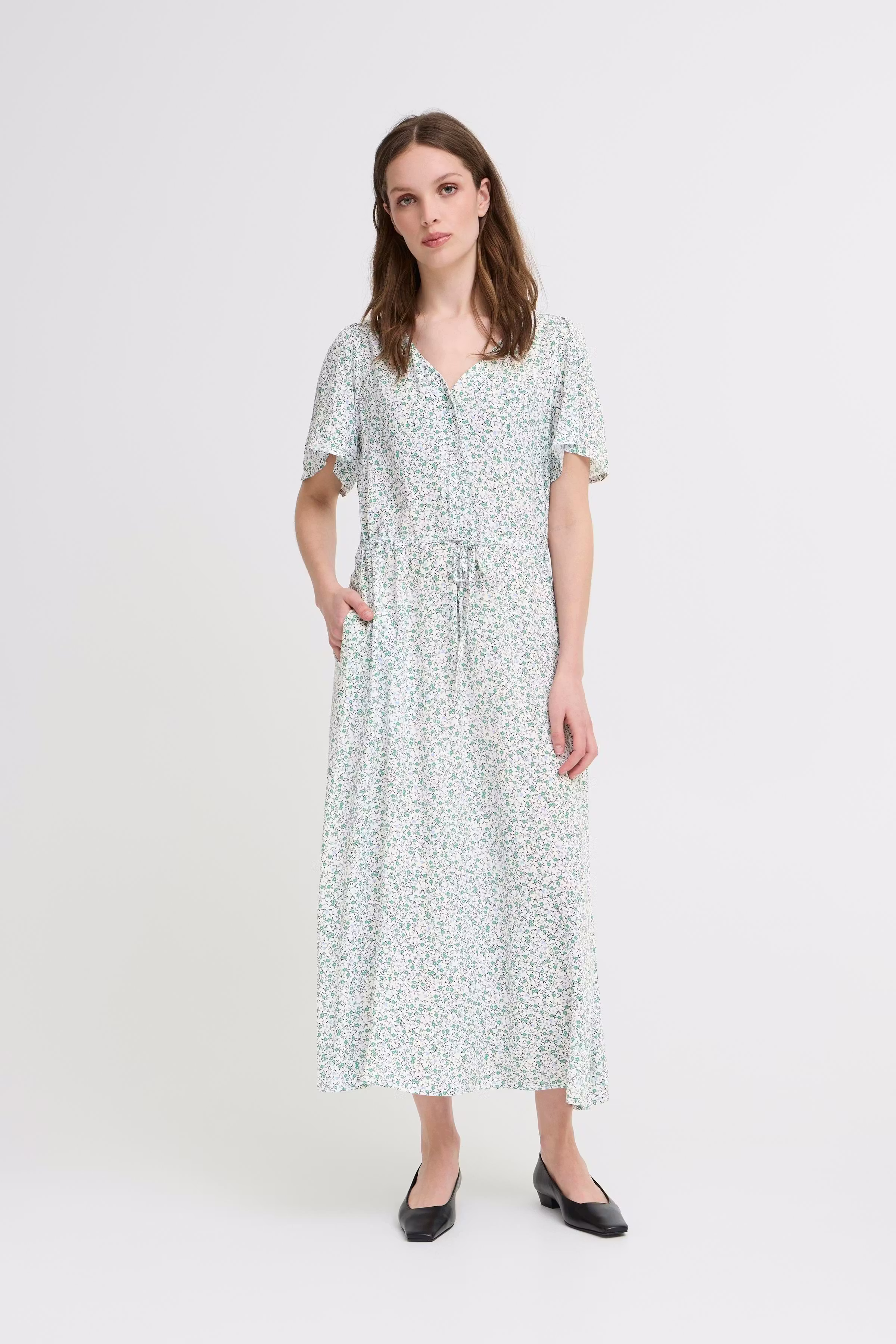 IHVERA Kjole LOOKBOOK FRONT 20123242-205132