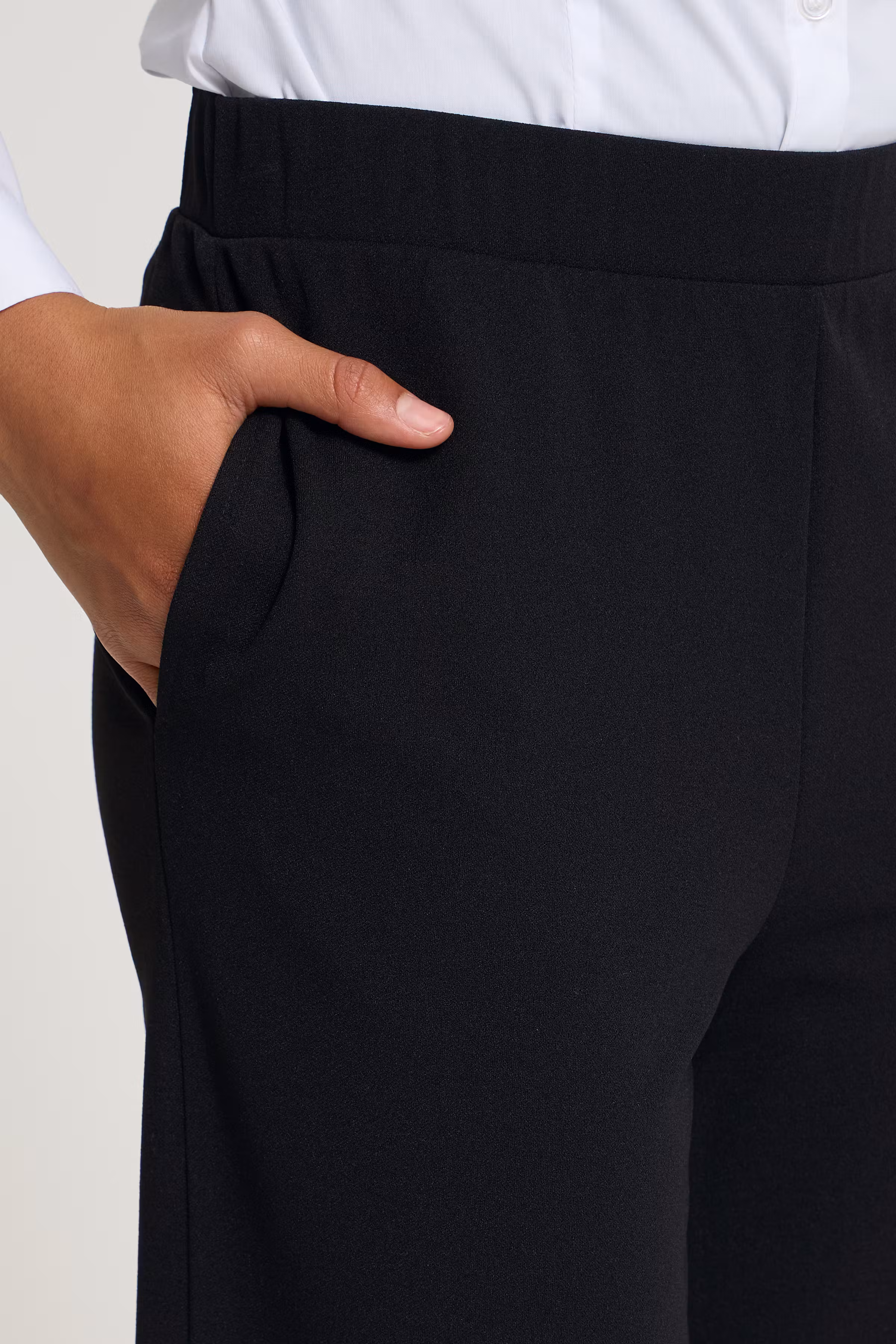 IHKATINE Trousers LOOKBOOK DETAIL 20127148-194008