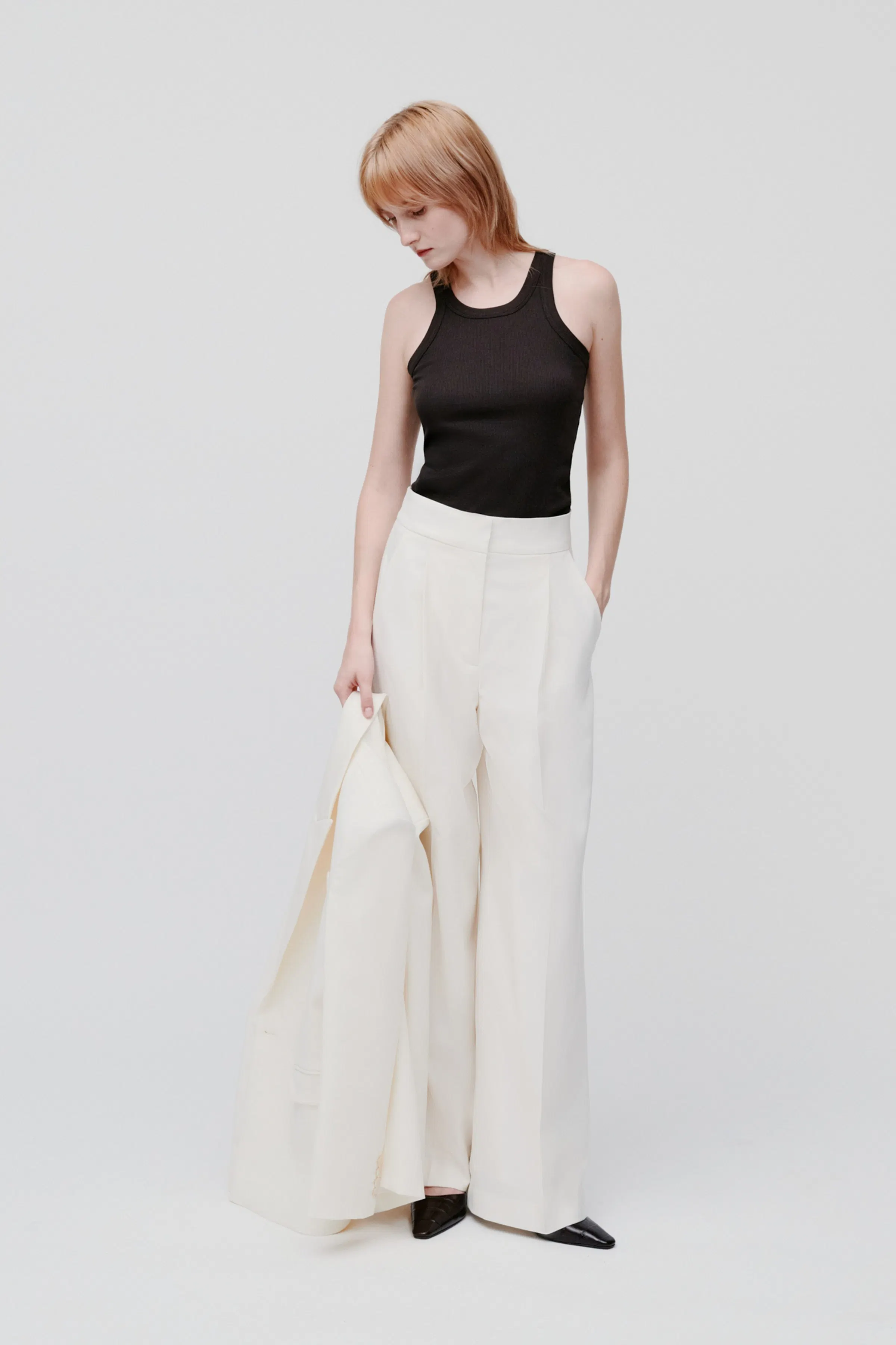 IOPRESCILLIA SUE Trousers LOOKBOOK FRONT 30600623-WH010