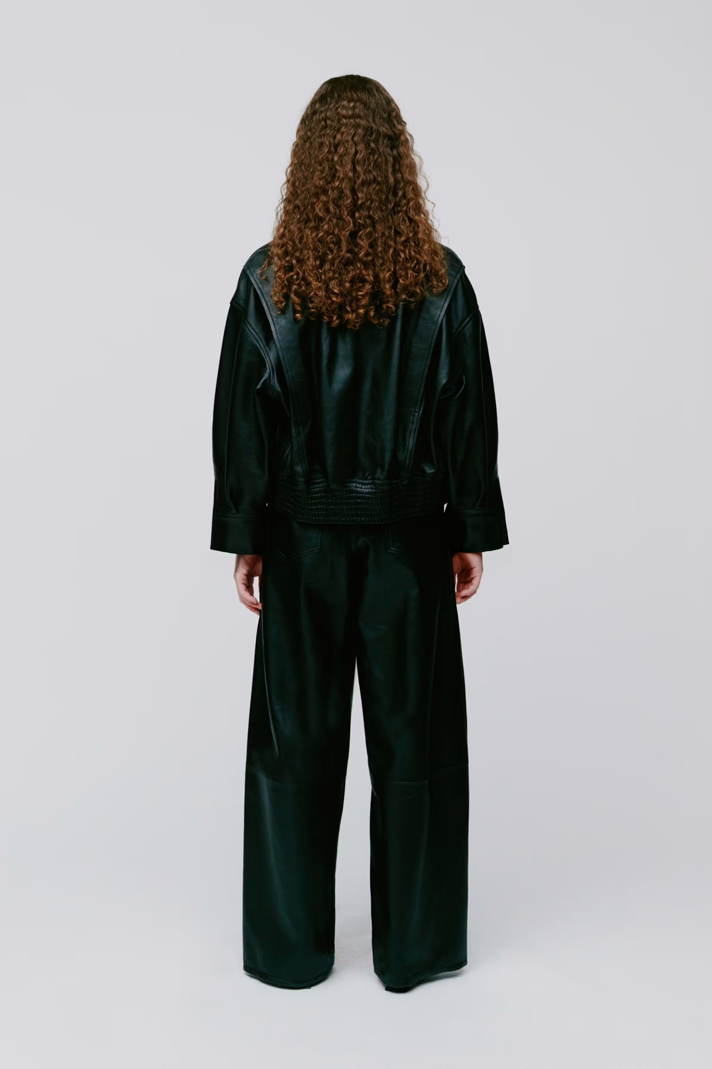 LAILA JACKET LOOKBOOK BACK 30600689-BK999