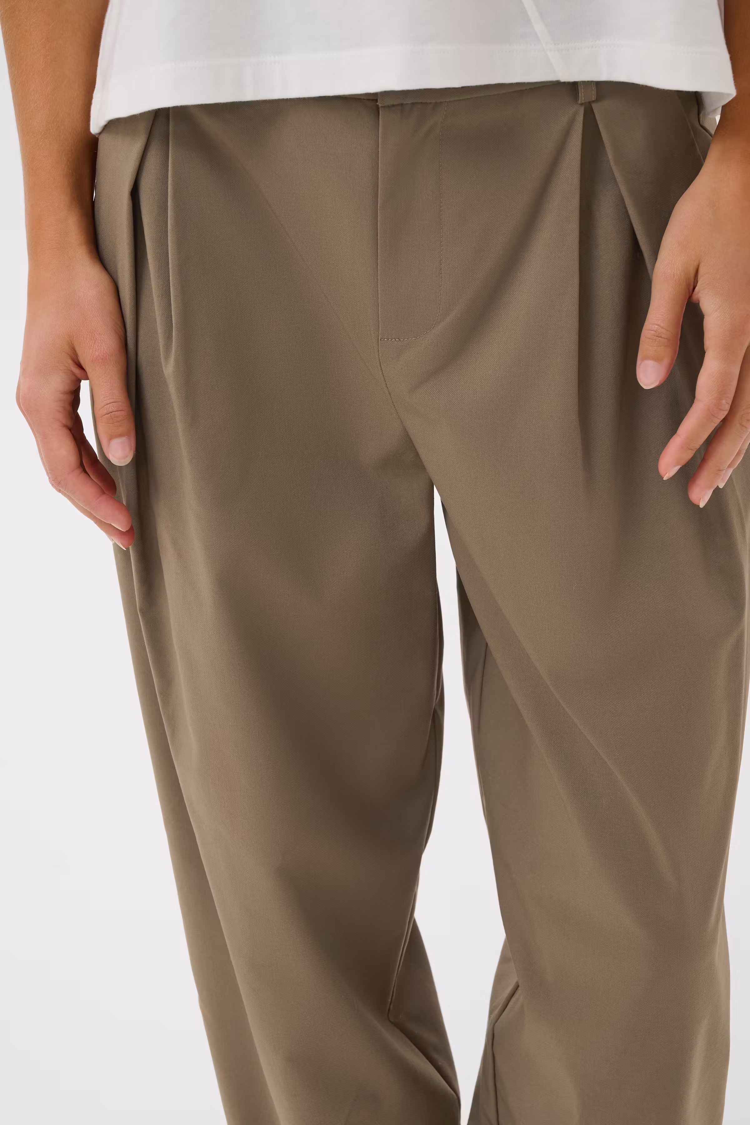 CUjamie Hose LOOKBOOK DETAIL 50113568-181016