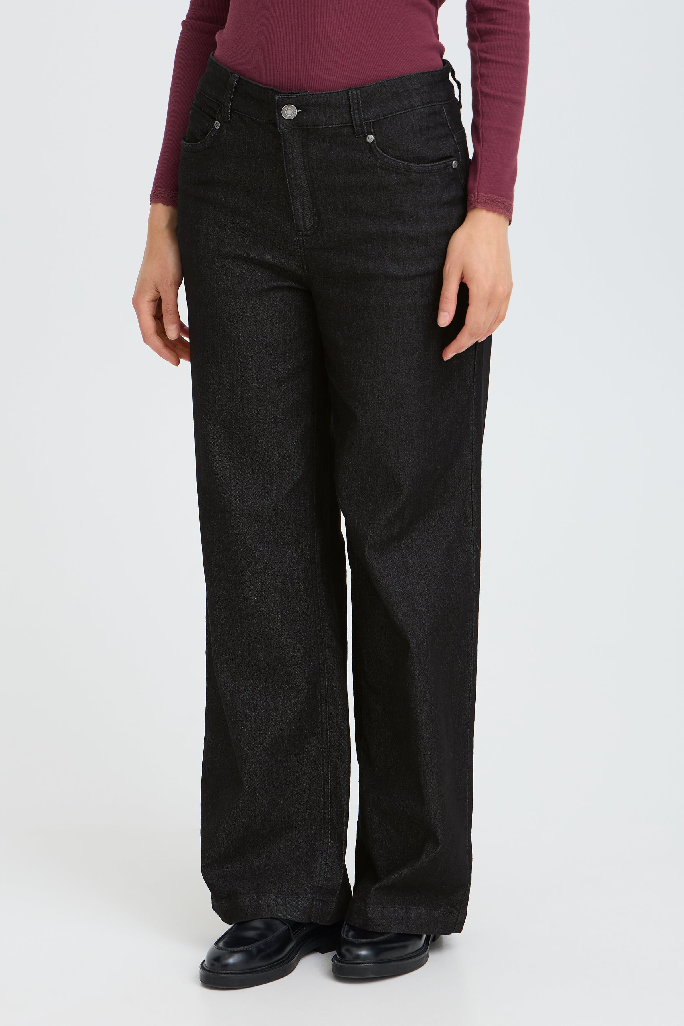 FRCHI Jeans LOOKBOOK FRONT 20617182-200066