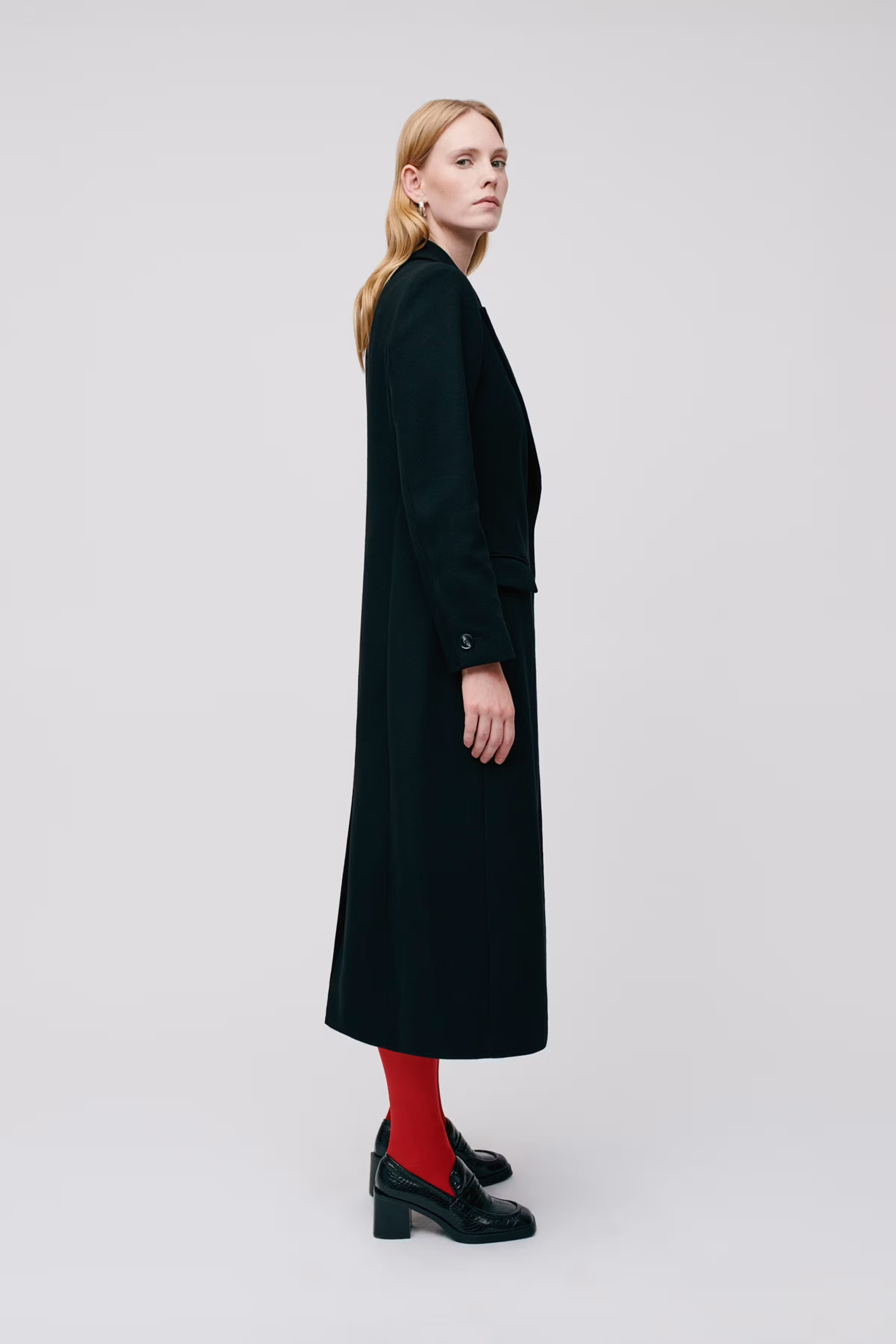 CYNTHIA Coat LOOKBOOK FRONT 30600181-BK999