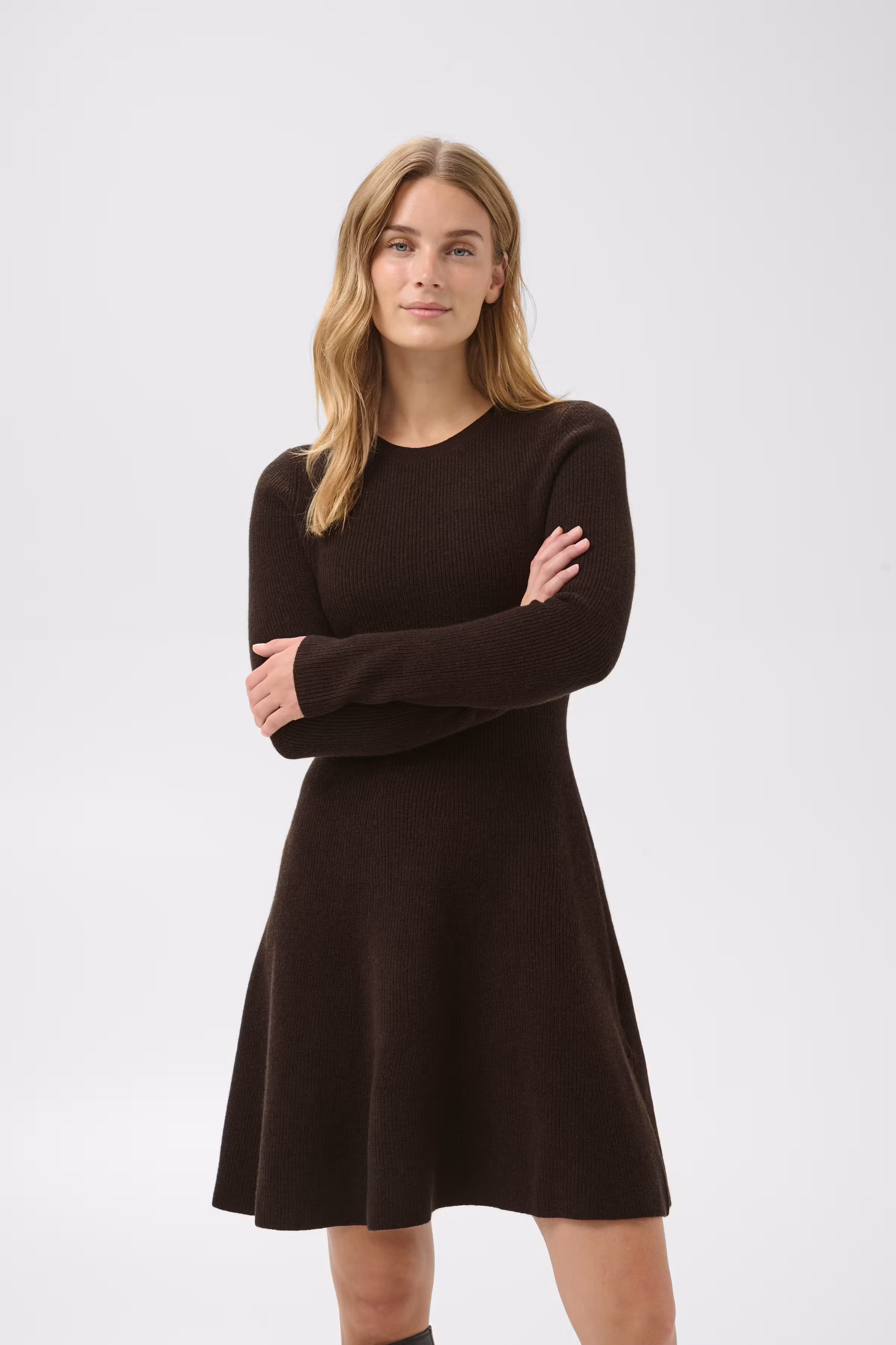 CarnaPW Dress LOOKBOOK FRONT 30310914-191106
