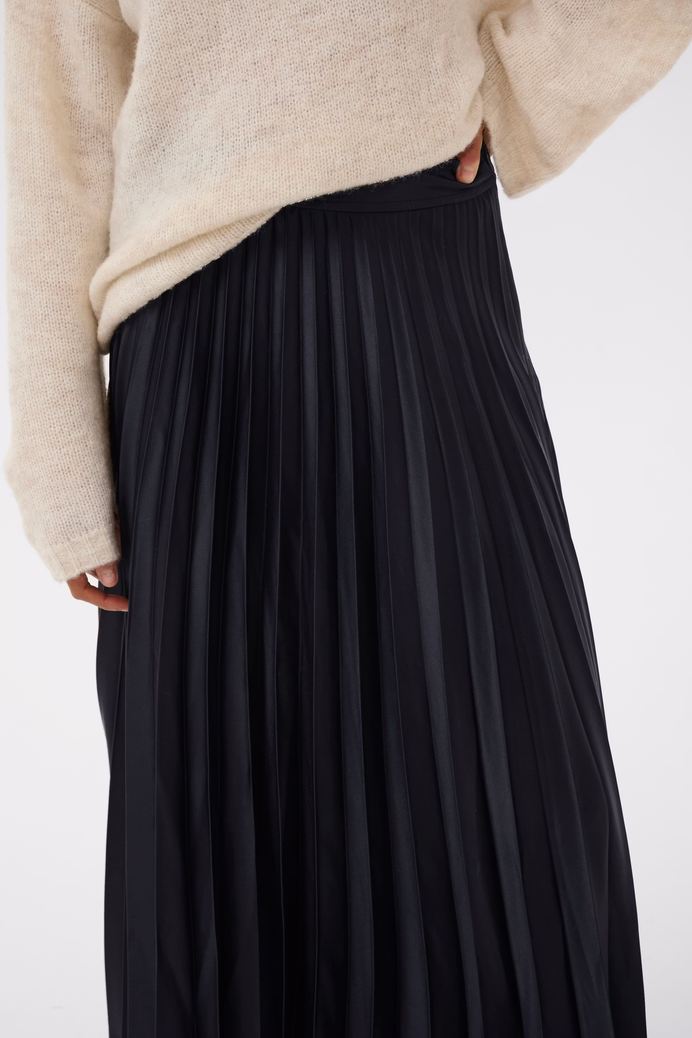 VenedaPW Lang plissert skjørt LOOKBOOK BACK 30309138-194013