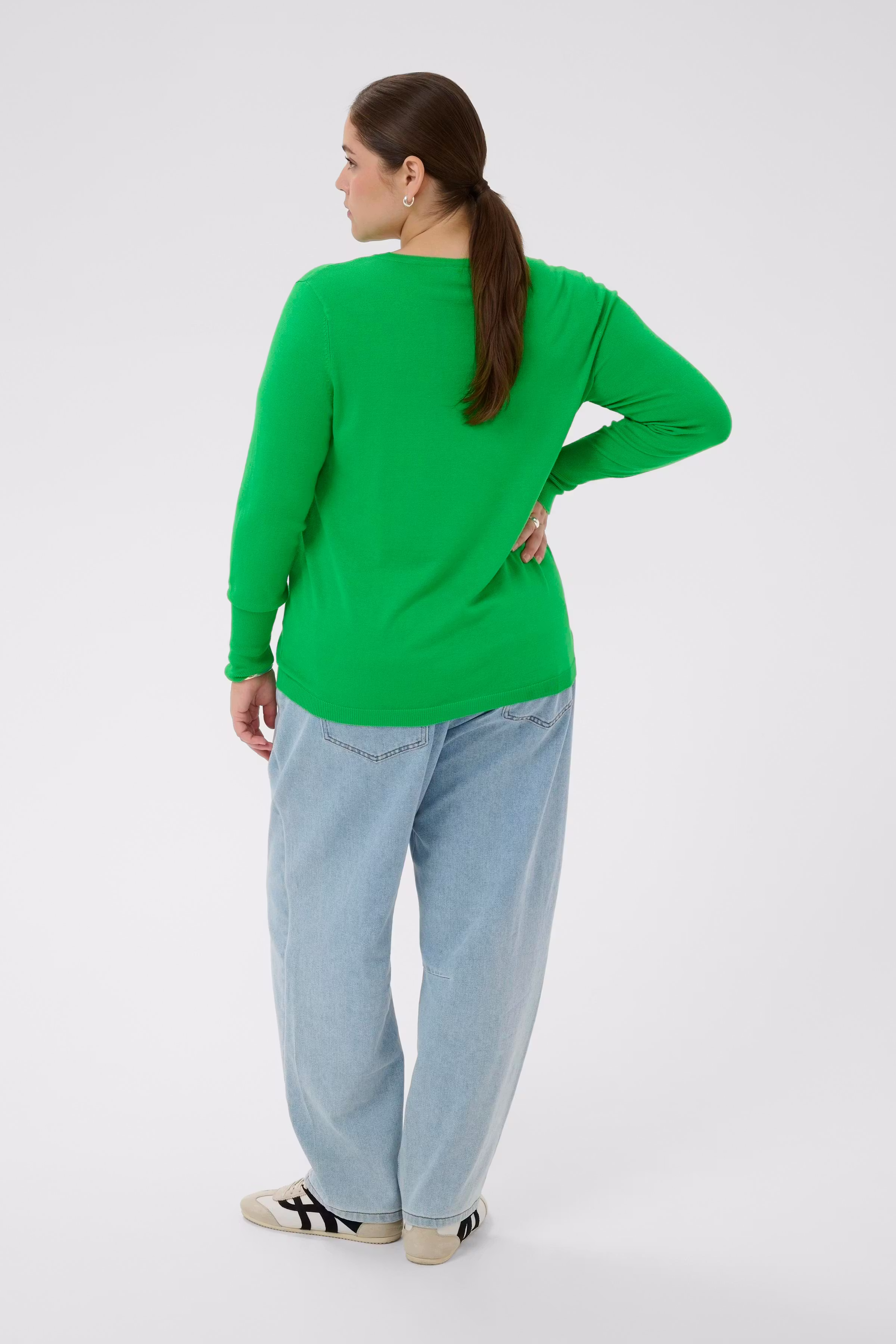 KClizzy Pullover LOOKBOOK BACK 10584065-155534