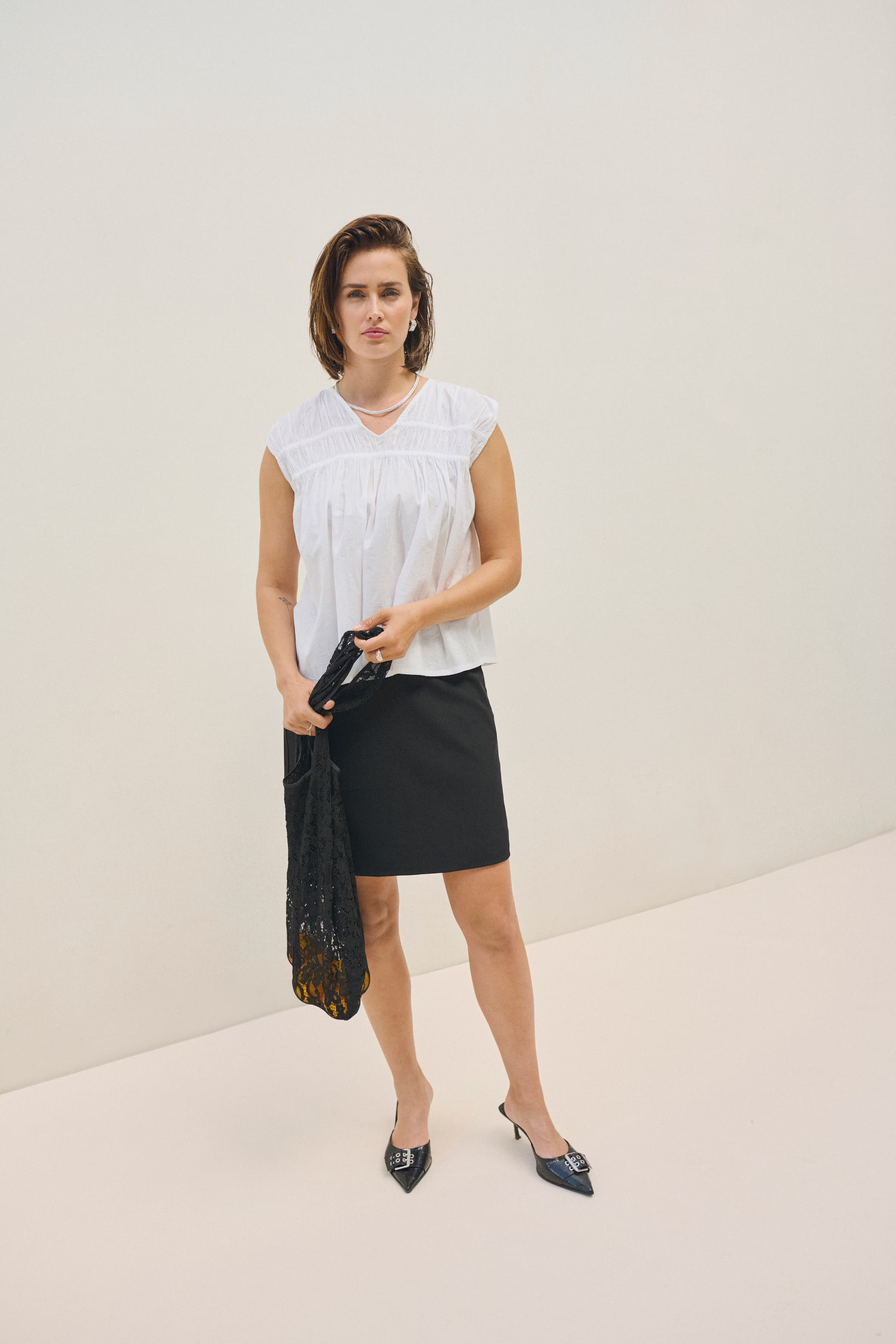 KAthua Blouse LOCATION NONE 10509987-110602