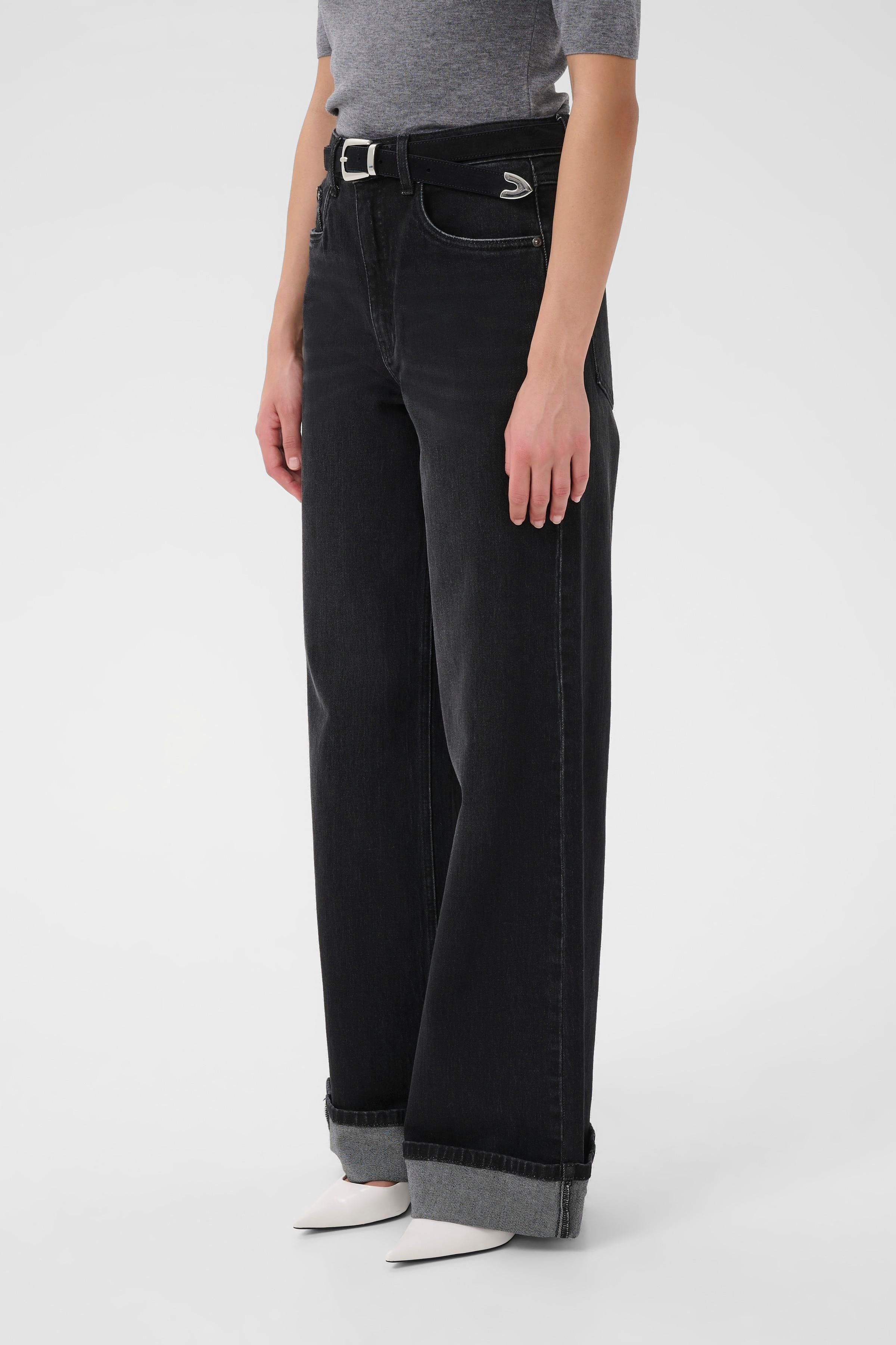 GZsara Jeans LOOKBOOK FRONT 10910809-100617