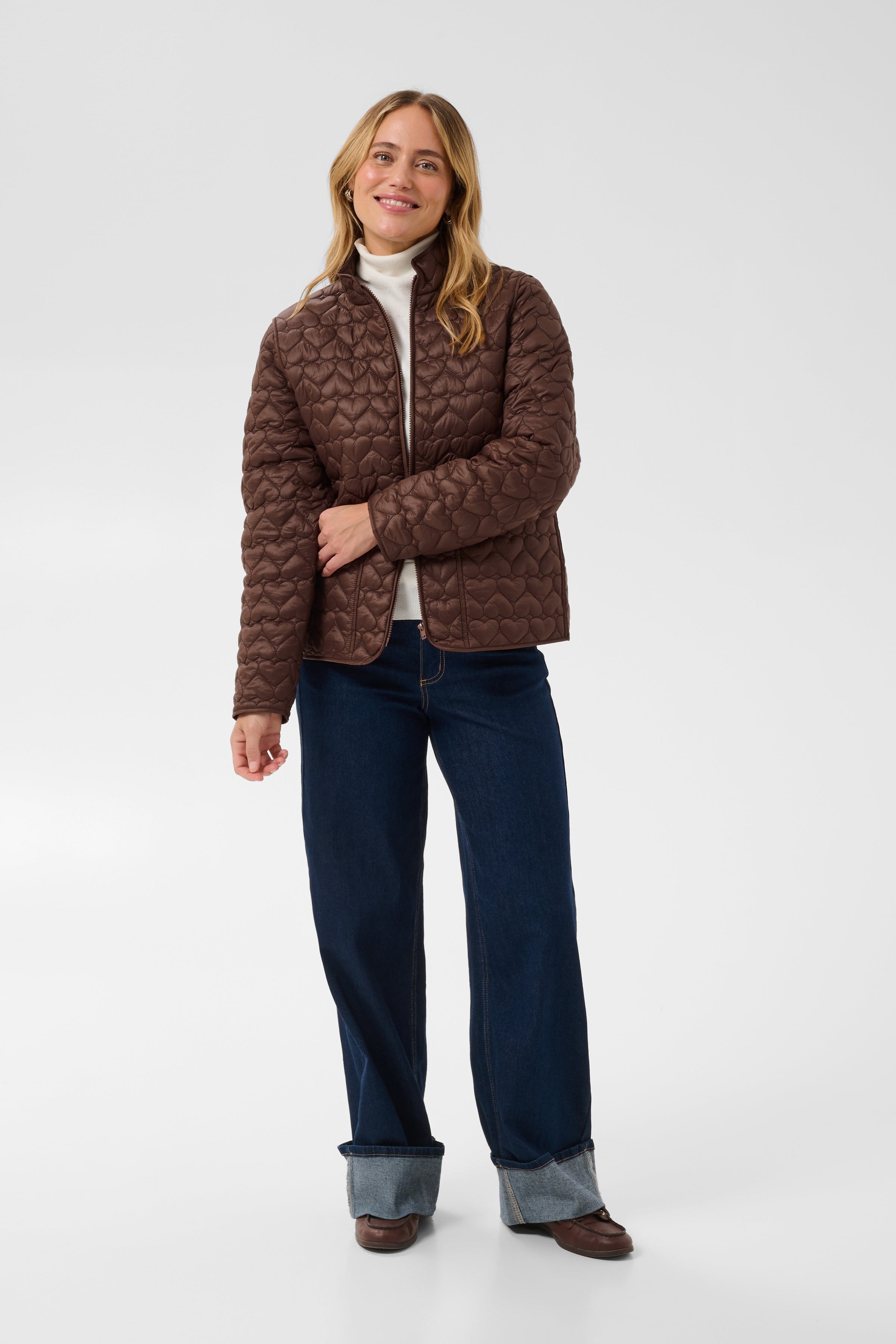 KAcoraline Ytterplagg LOOKBOOK FRONT 10513149-190912