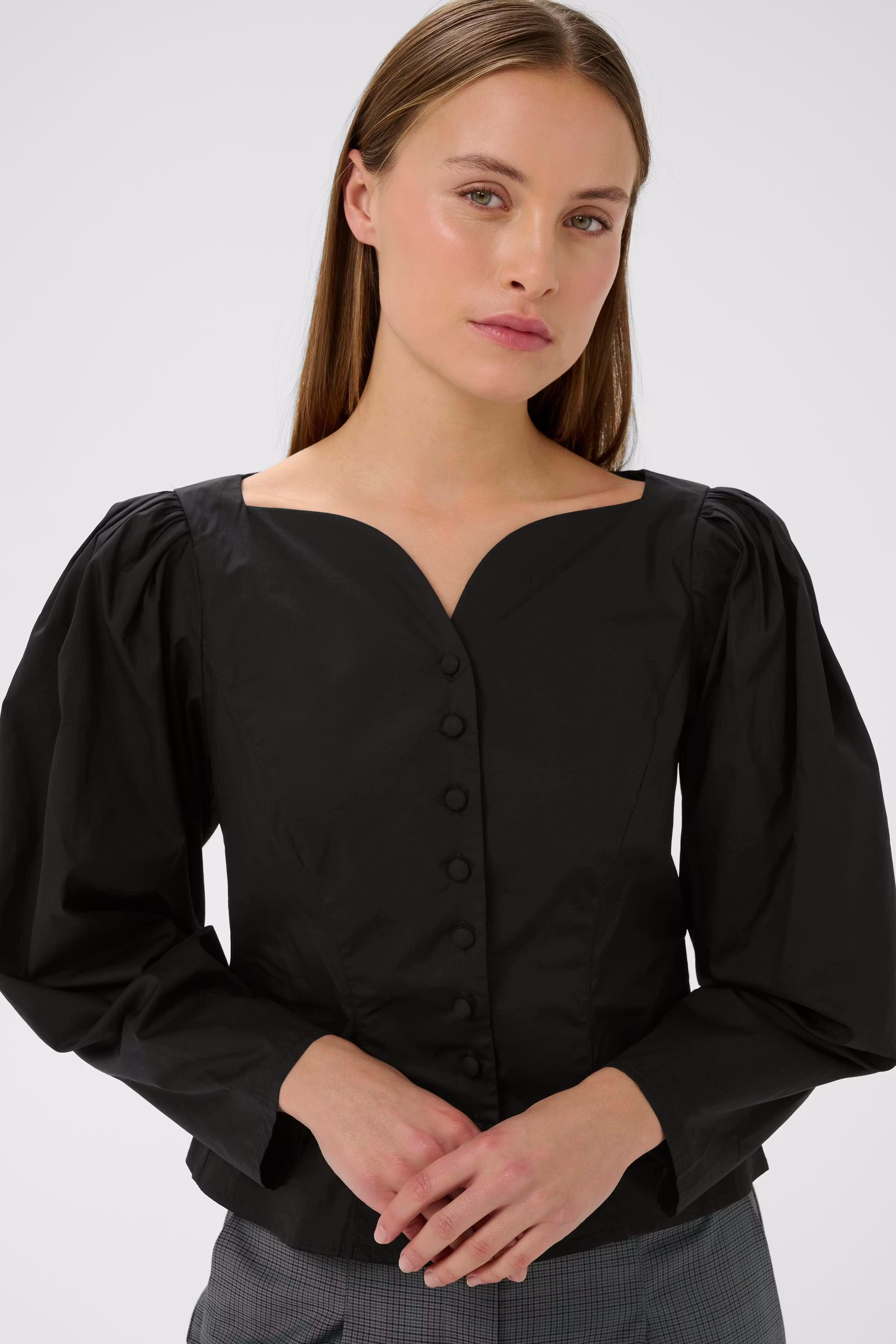 KBClaudia Shirt LOOKBOOK DETAIL 10105752-194008