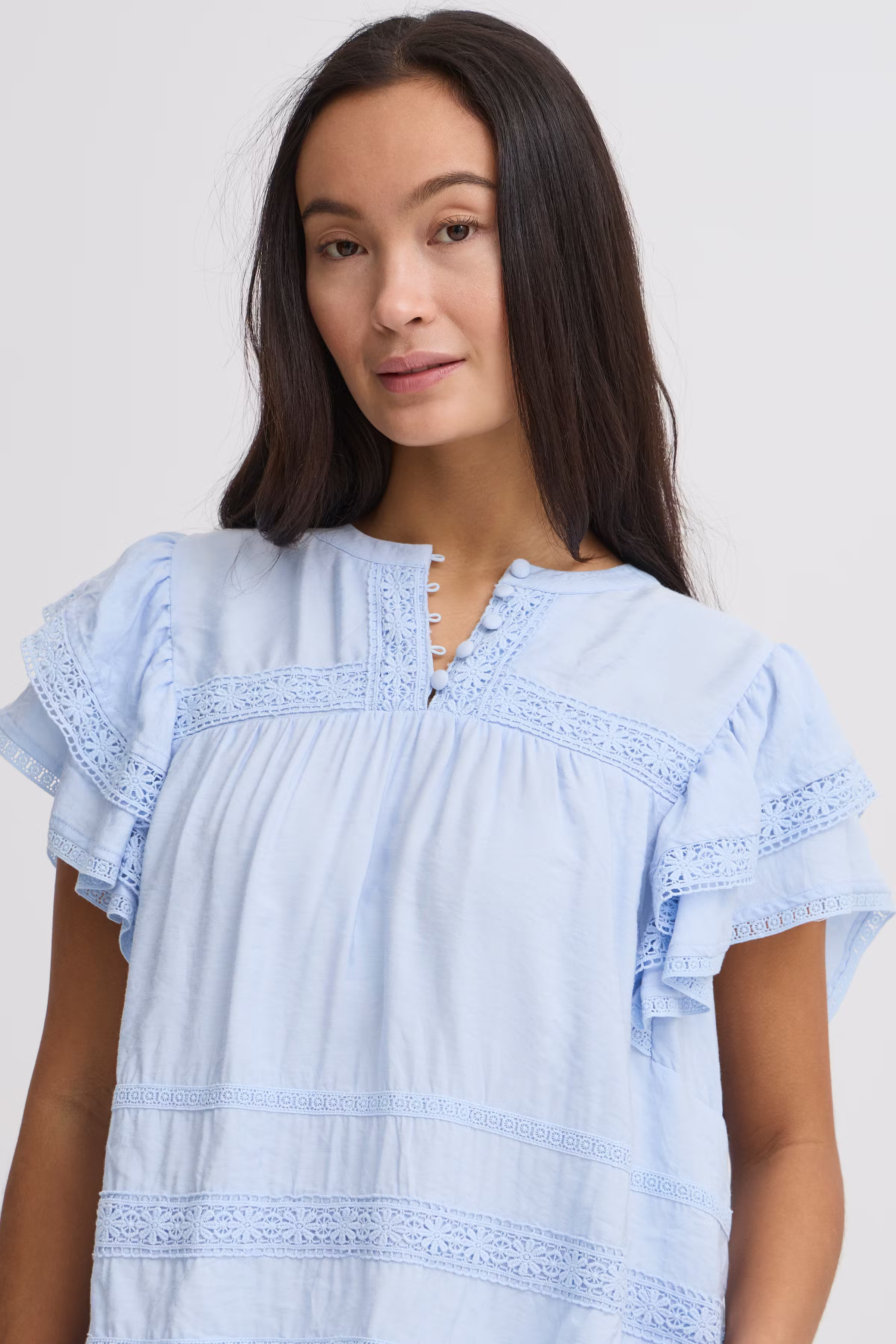 IRDEMI Kortärmad blus LOOKBOOK DETAIL 20122628-144110