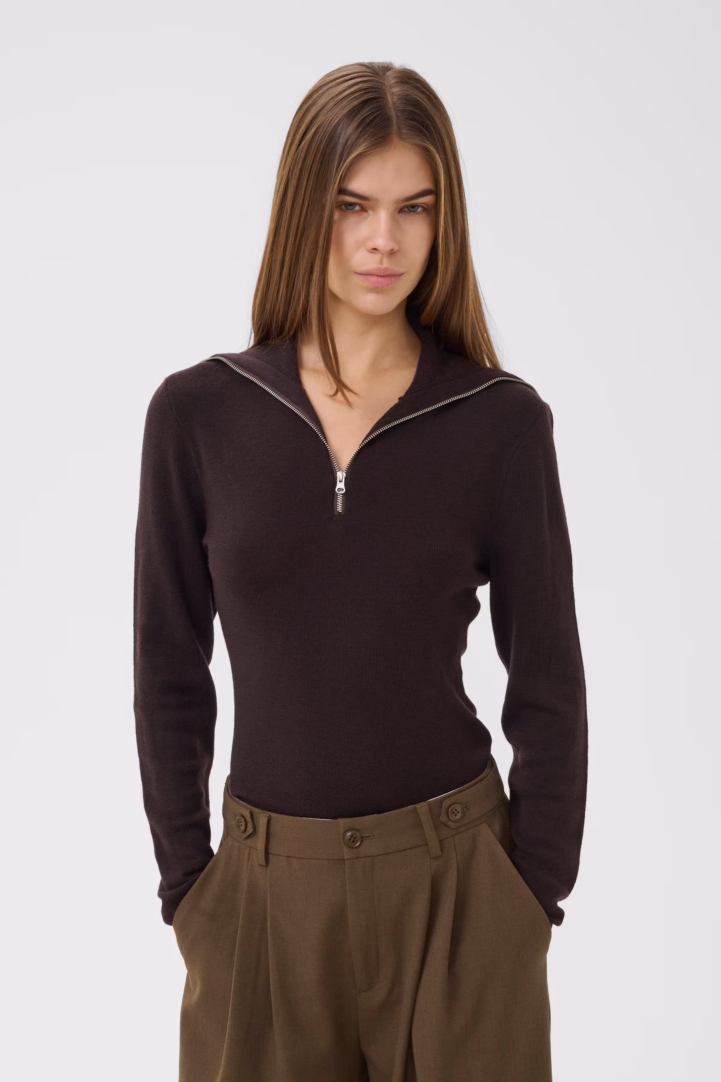 GZrosalie Pullover LOOKBOOK FRONT 10911657-191018