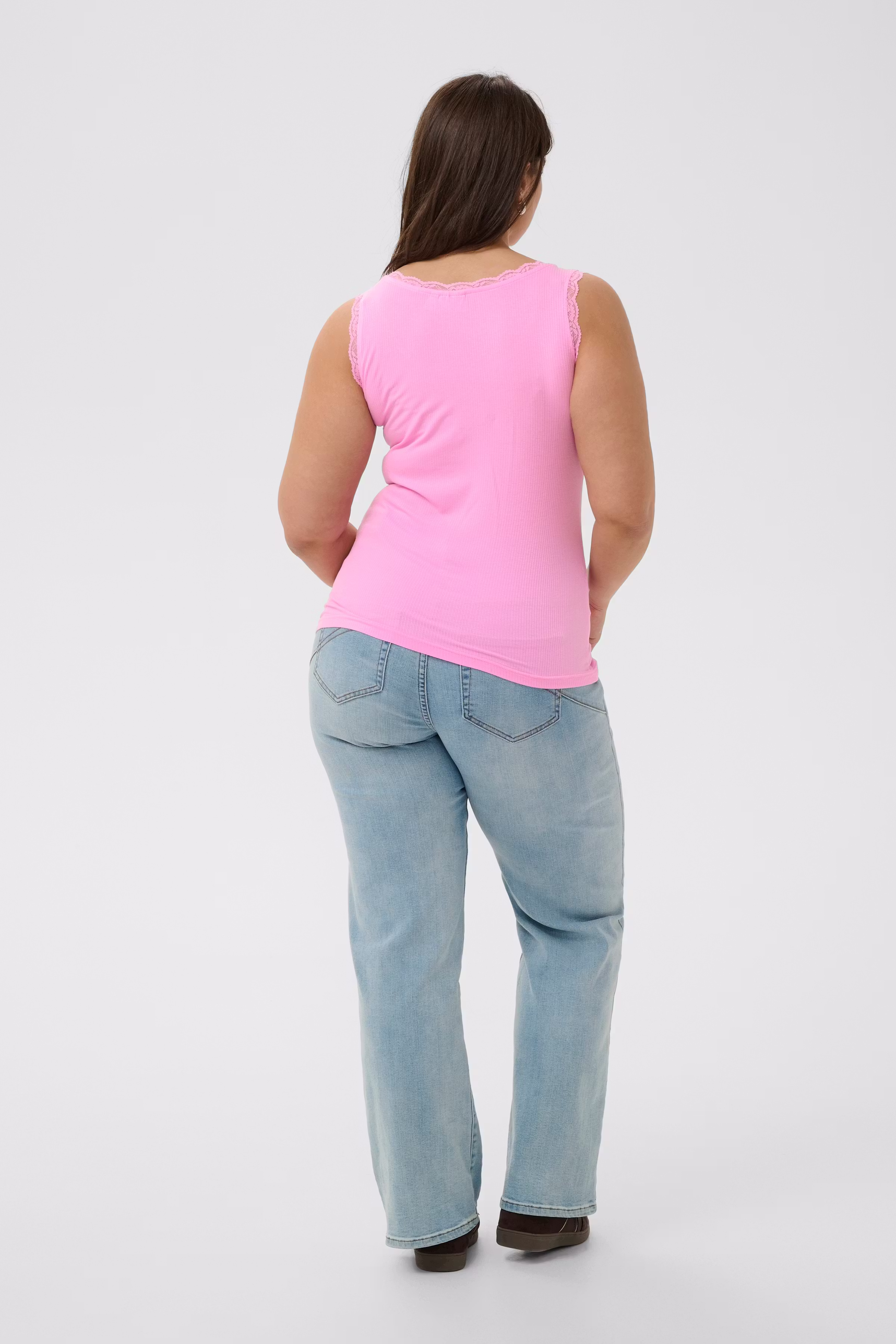 KComia Top LOOKBOOK BACK 10583468-152218