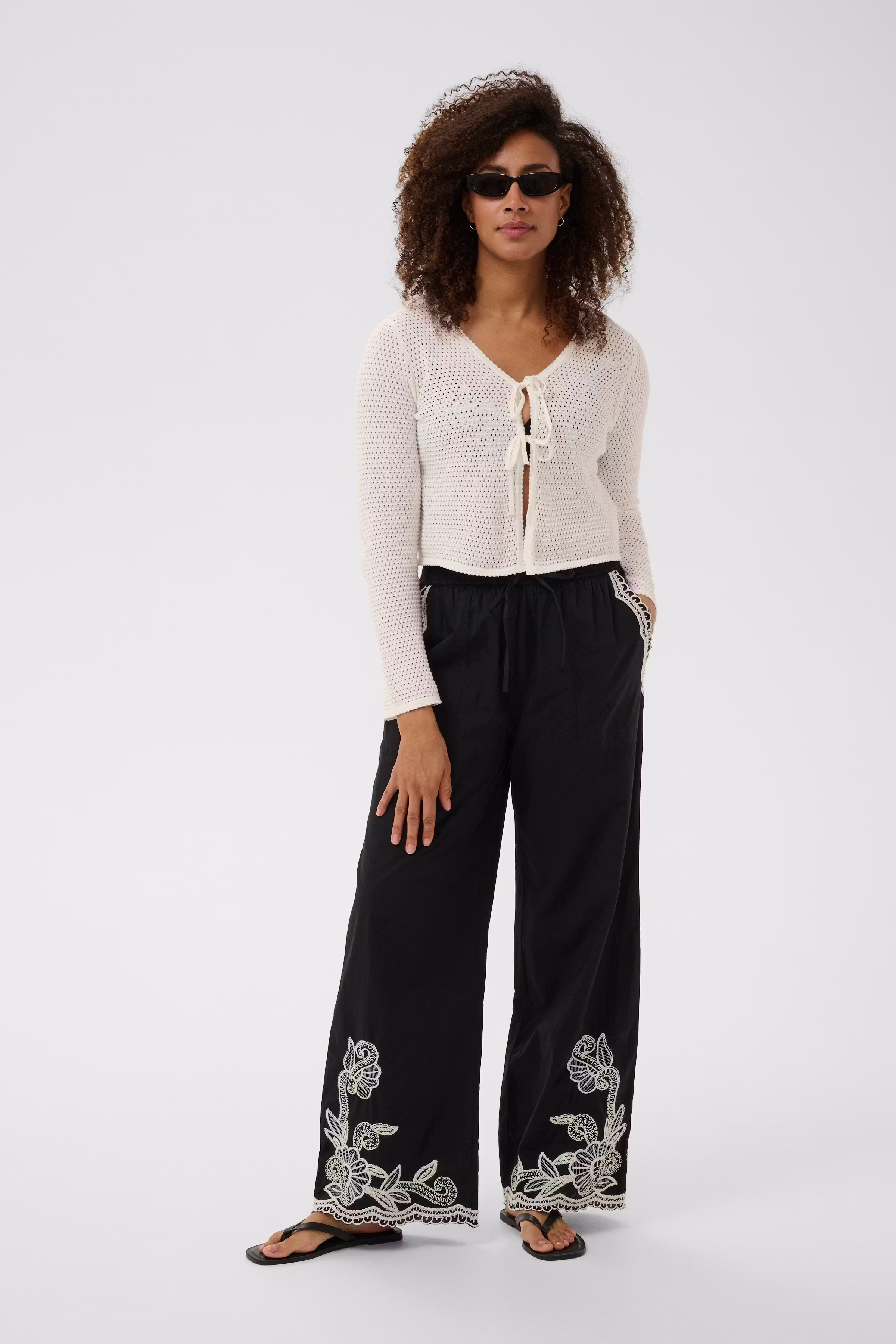 RosefinaPW Cardigan LOOKBOOK FRONT 30310648-110701