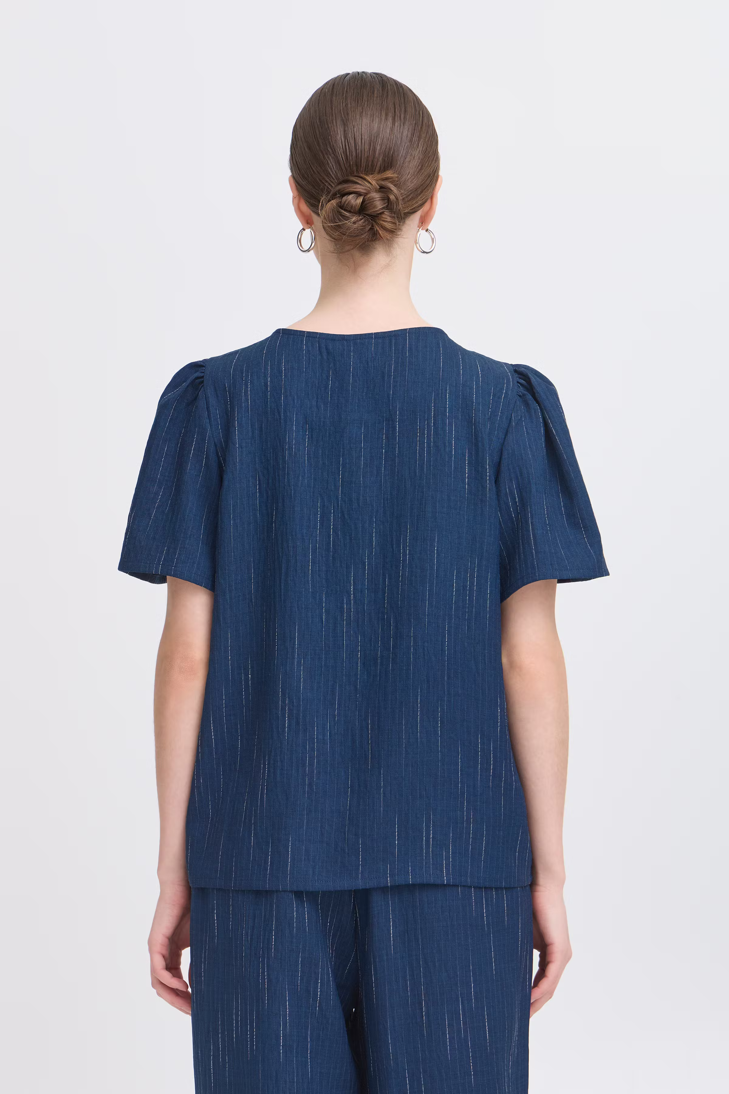 IXREMI T-shirt LOOKBOOK BACK 20123697-205320