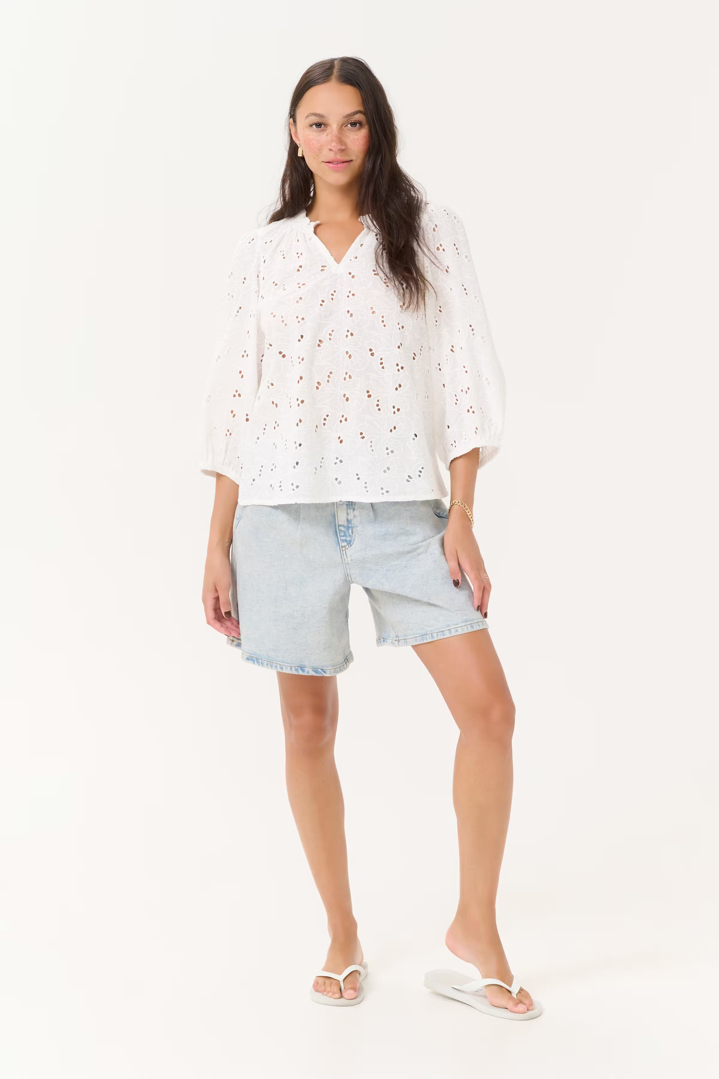 KAtessa Bluse LOOKBOOK FRONT 10509989-110602