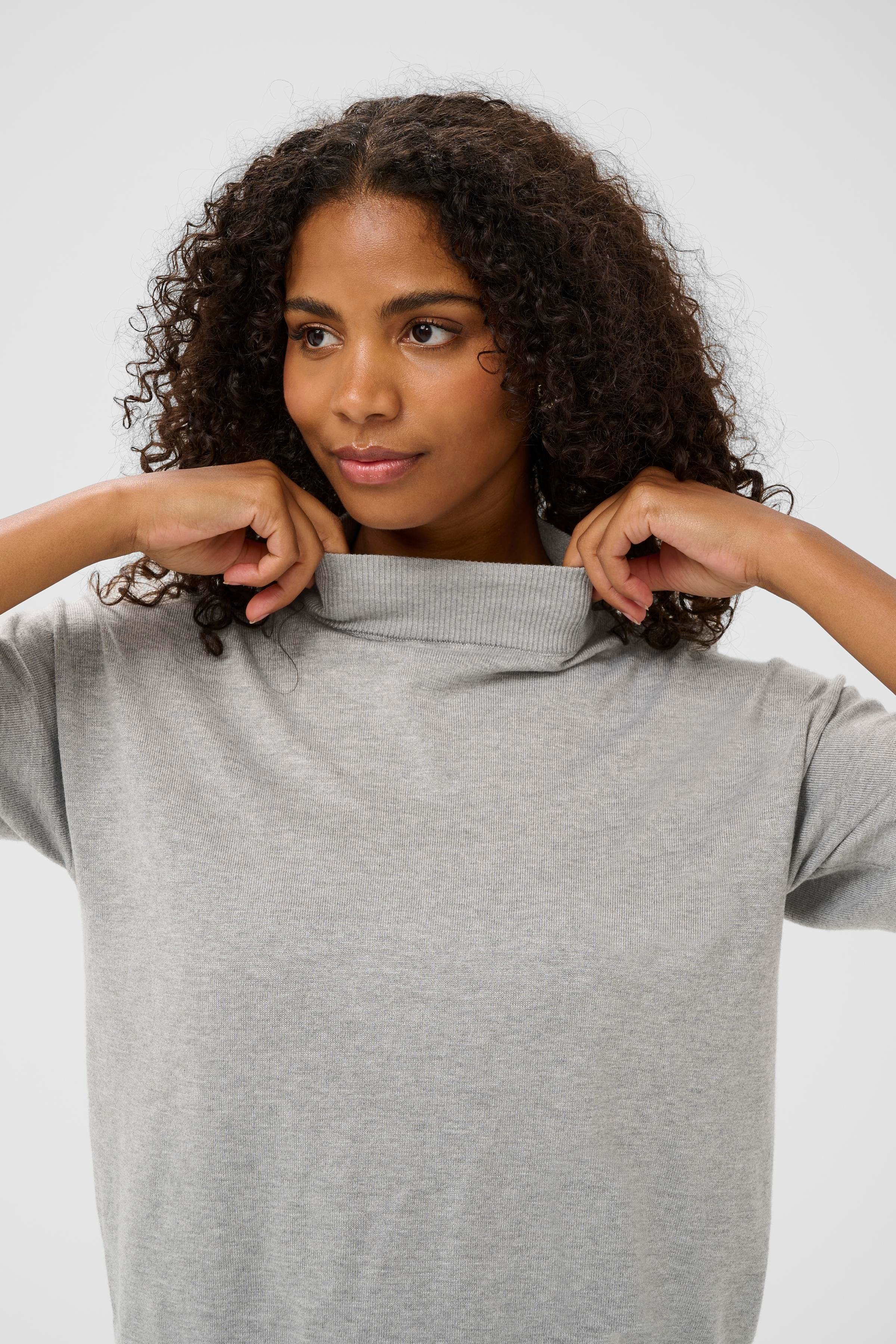 KALIZZA Pullover LOOKBOOK DETAIL 10509536-100126